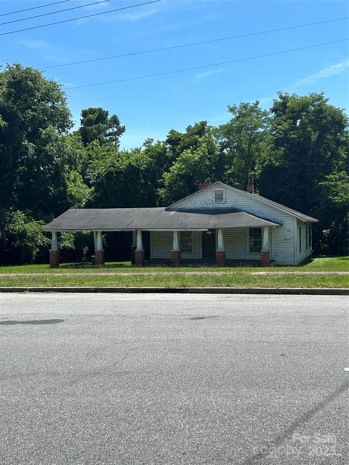 612&614 East Boulevard Property Photo 12