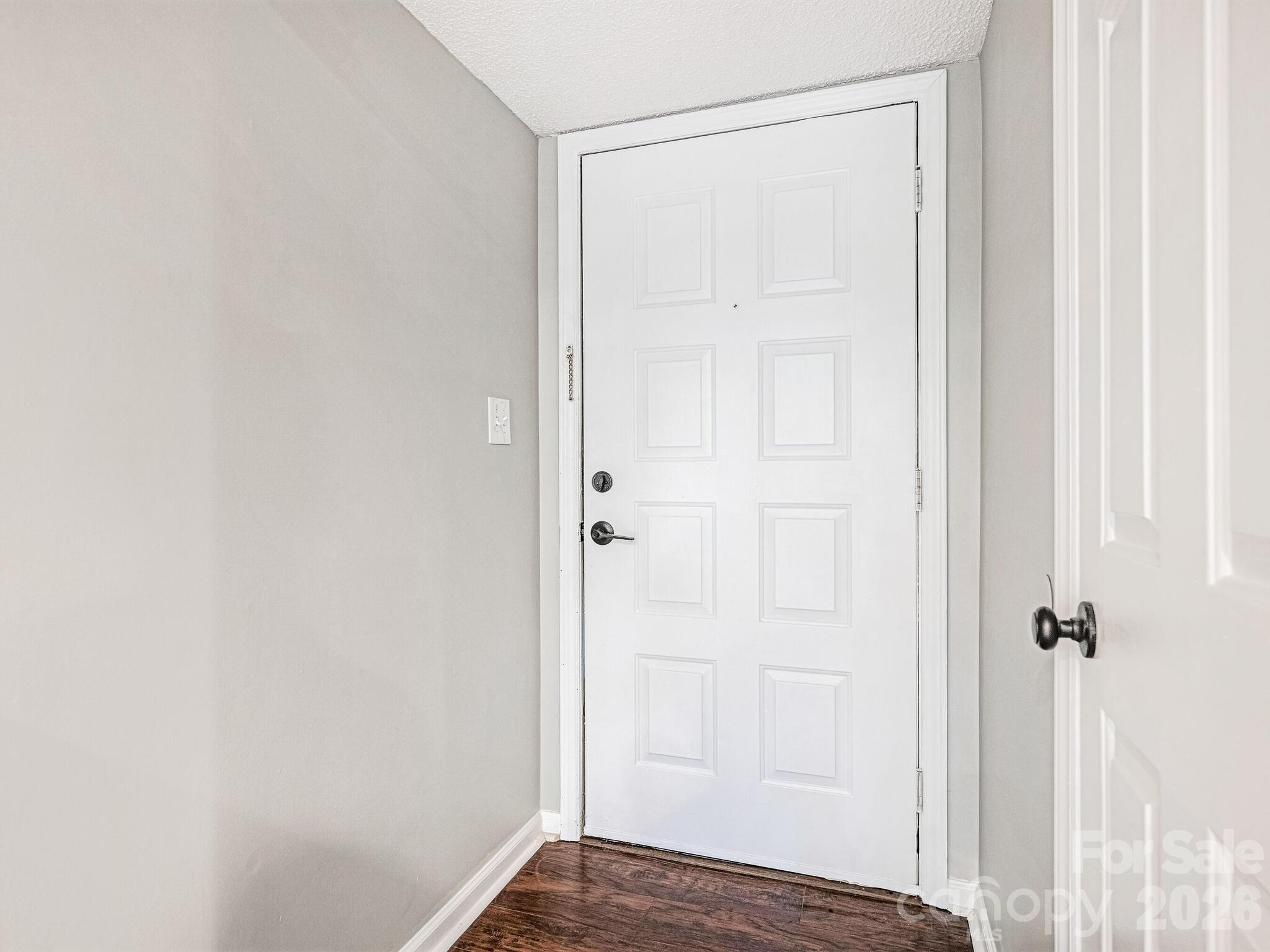 7378 Winery Lane Property Photo 14