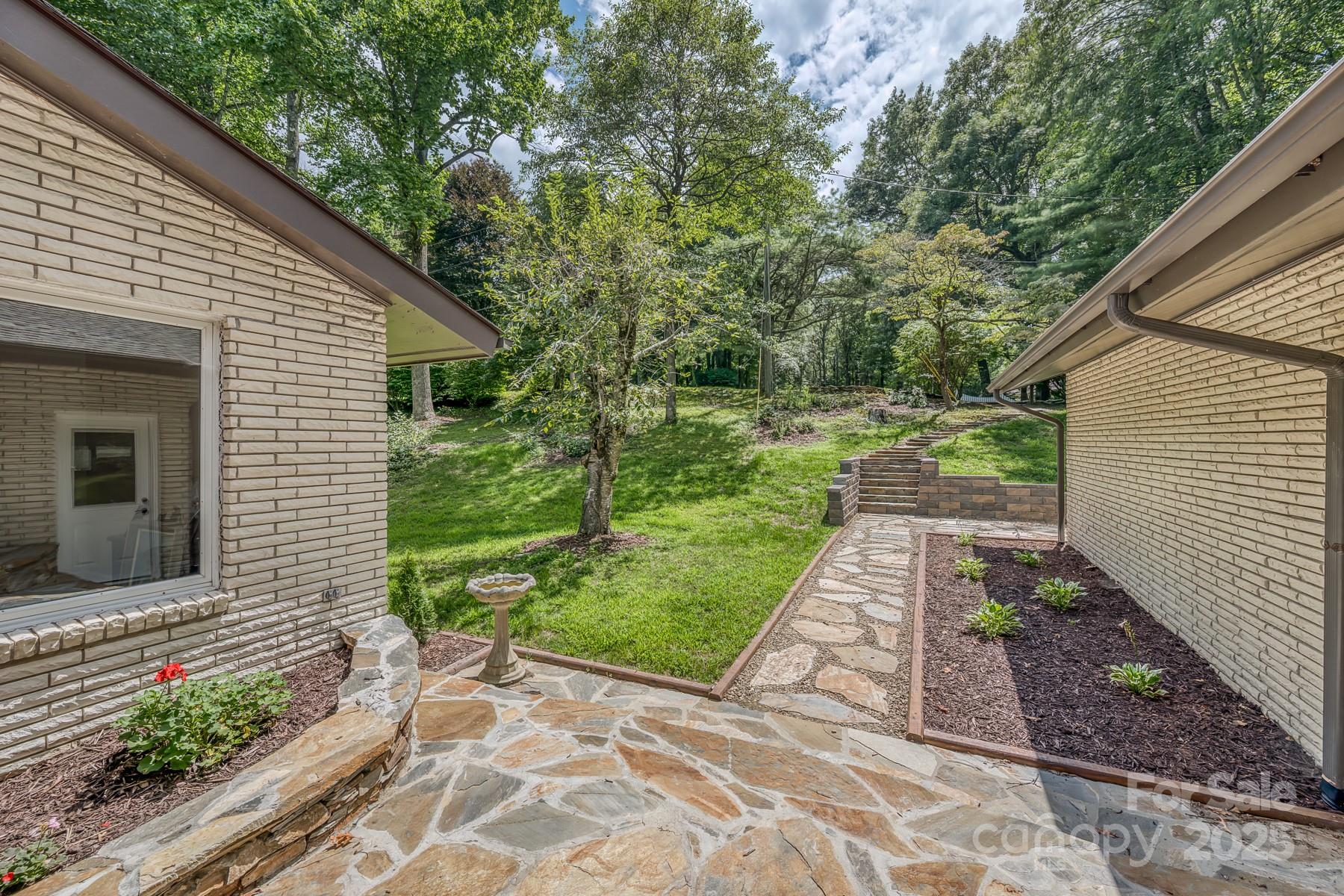 294 Martha Drive Property Photo 3