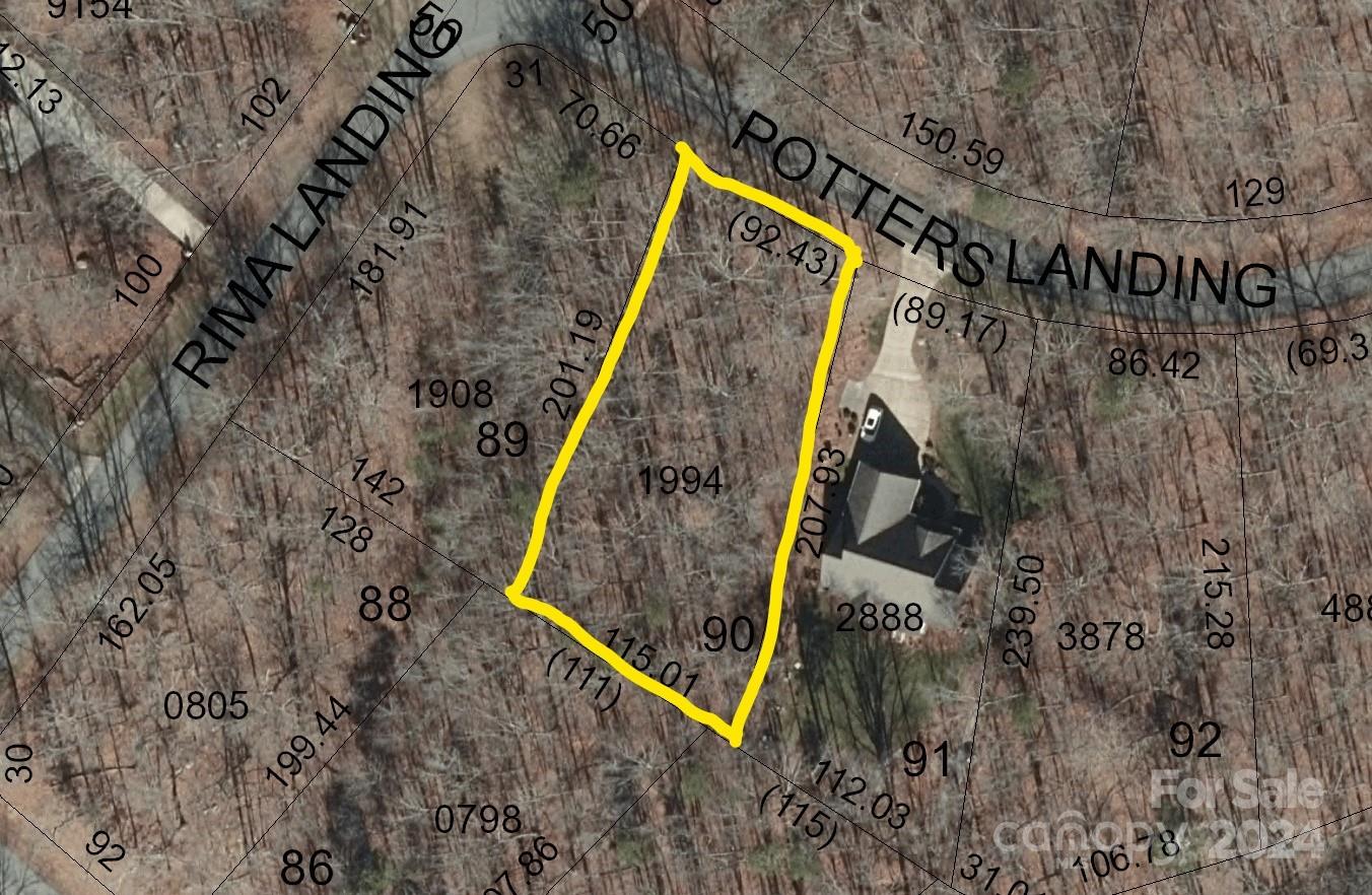 126 Potters Landing Property Photo 2