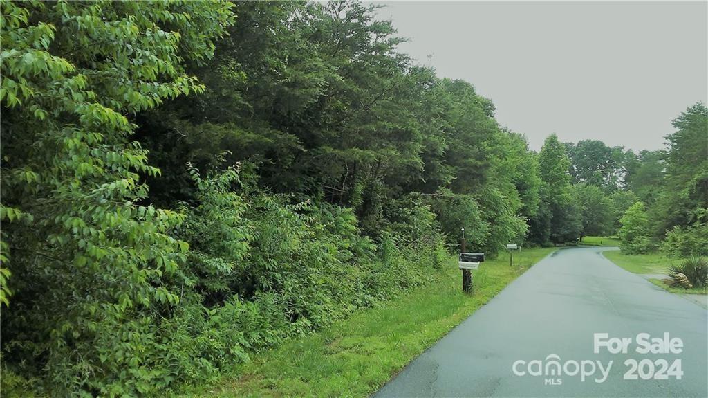 4893 Gateway Drive Property Photo 2