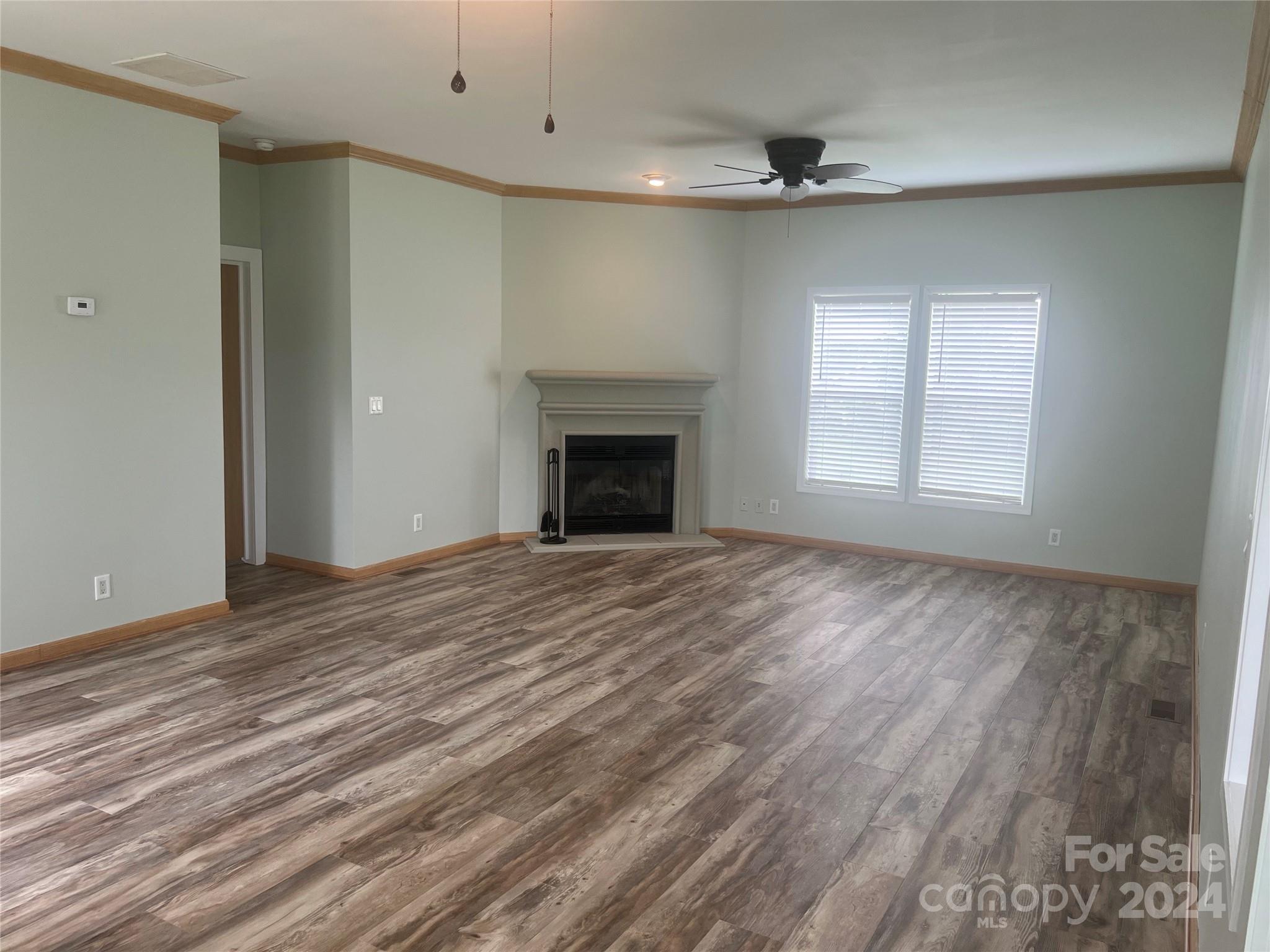 200 Olin Loop Property Photo 2