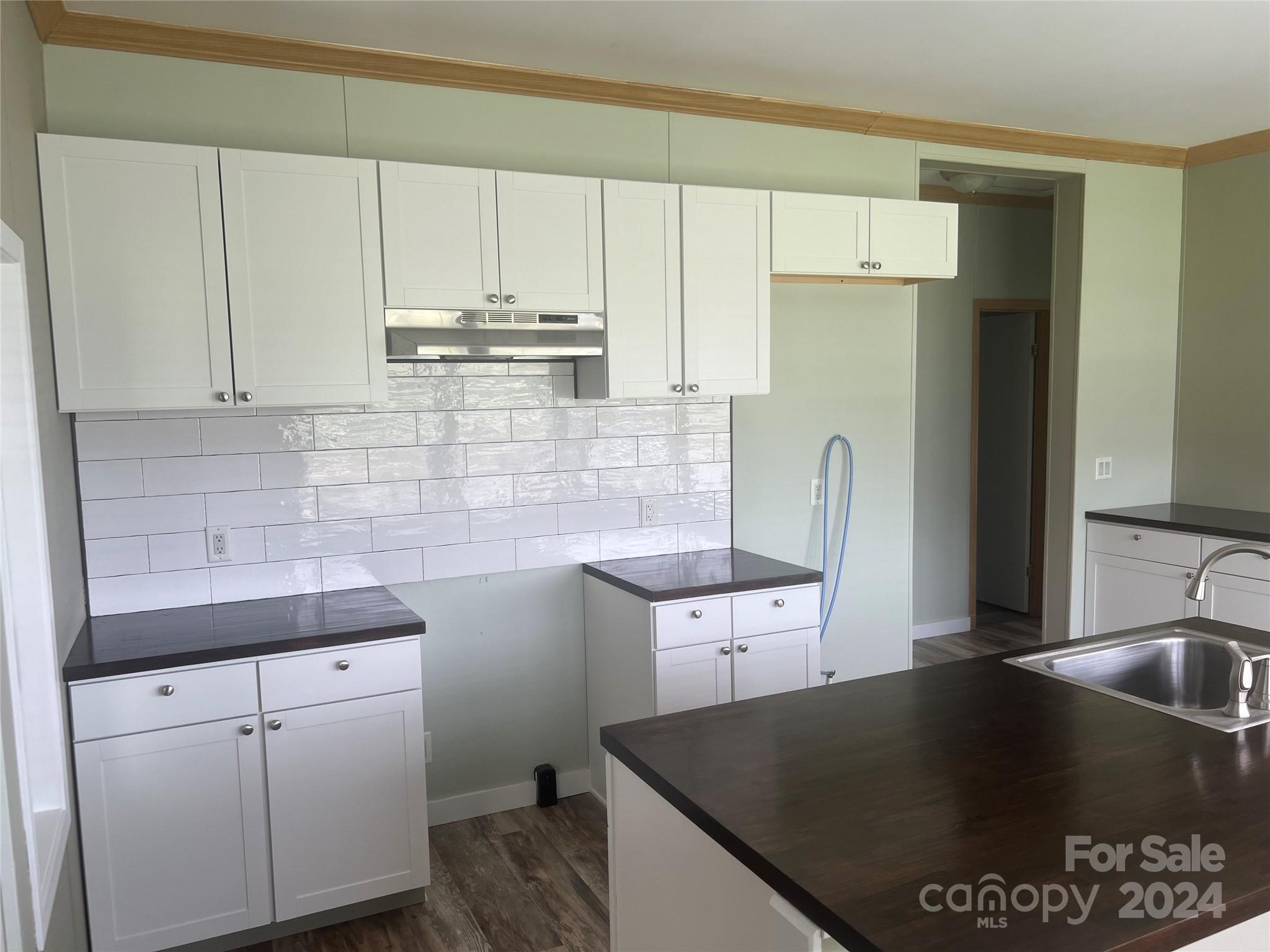 200 Olin Loop Property Photo 4