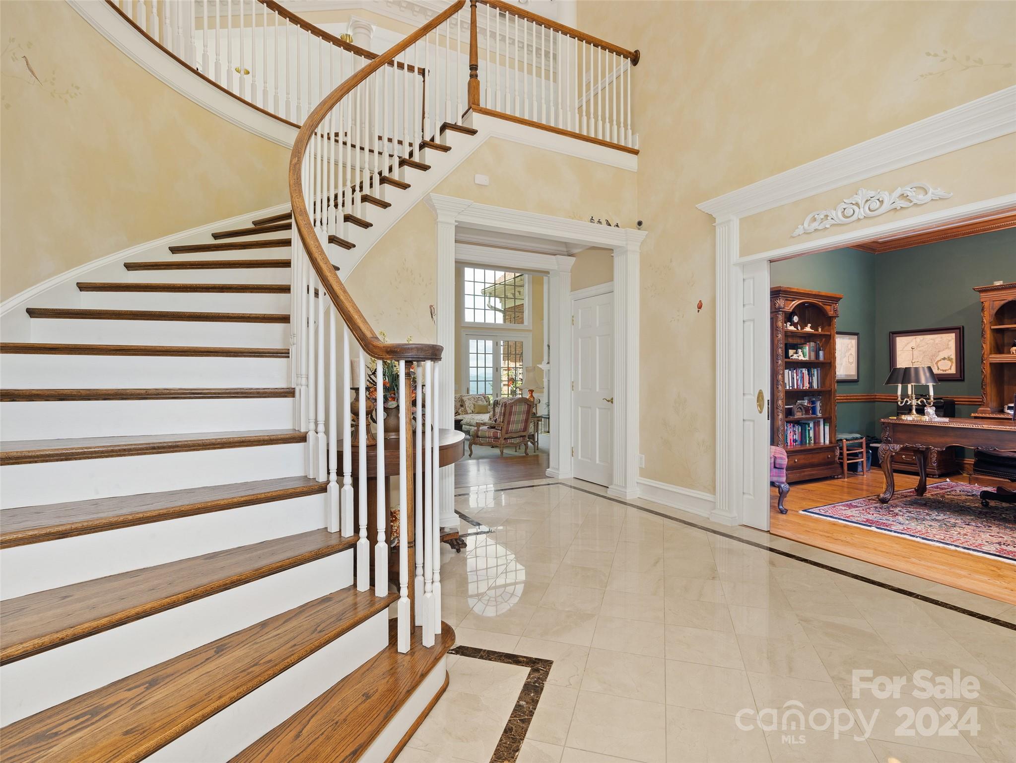 1767 Ridge Way Street Property Photo 3