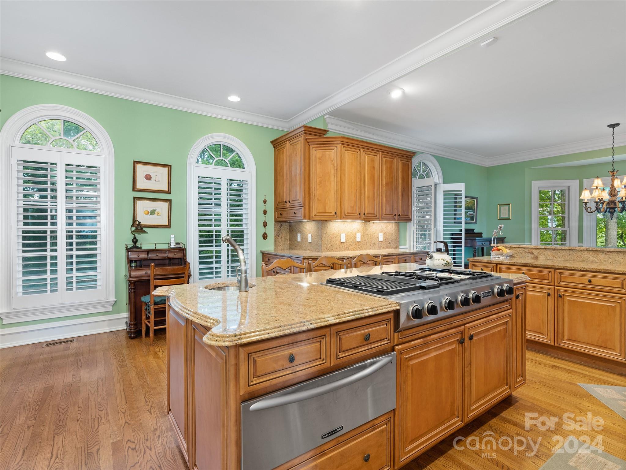 1767 Ridge Way Street Property Photo 13