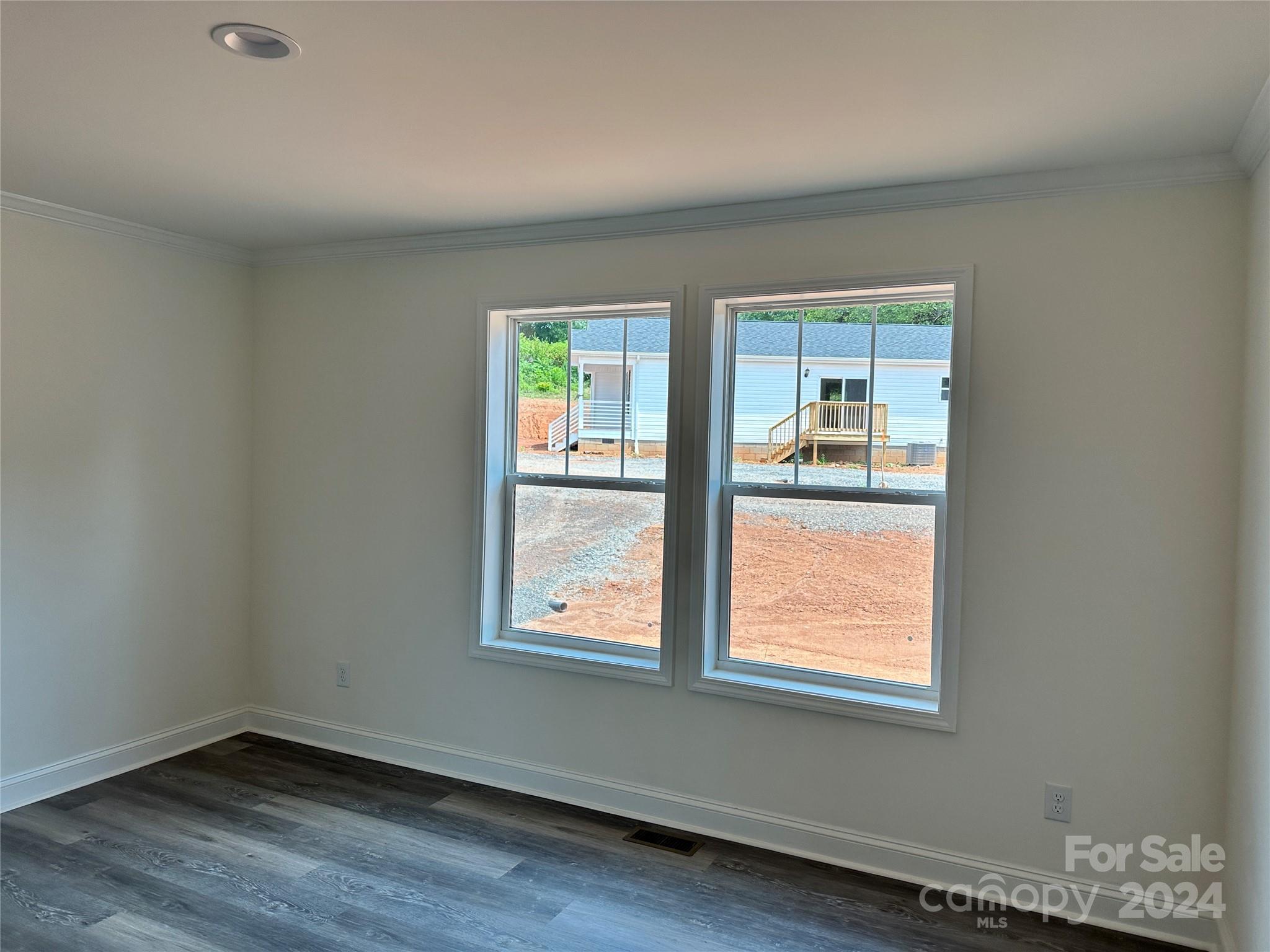 507 Hopewell Road Property Photo 32