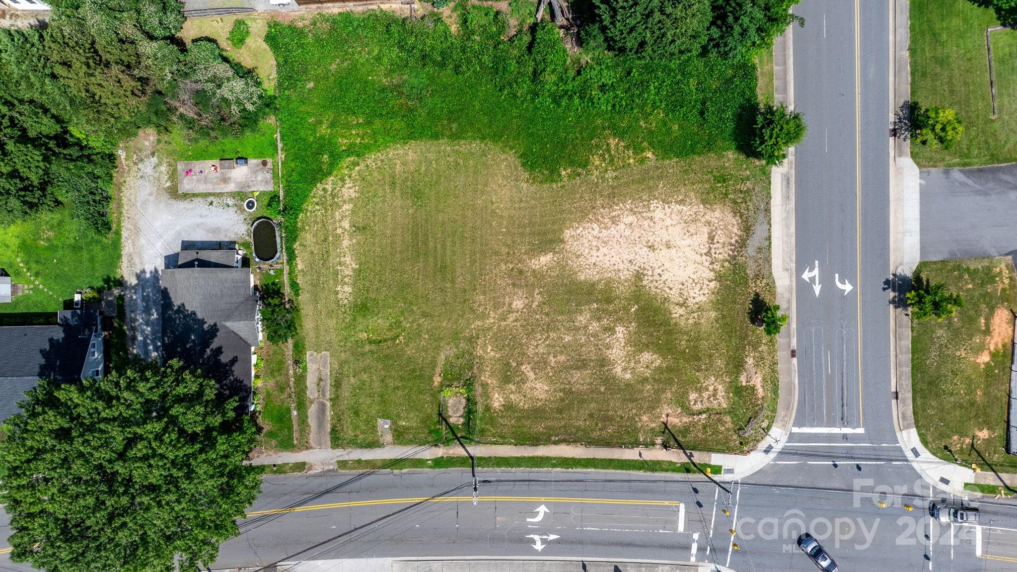 25 N Mcdowell Avenue Property Photo 8