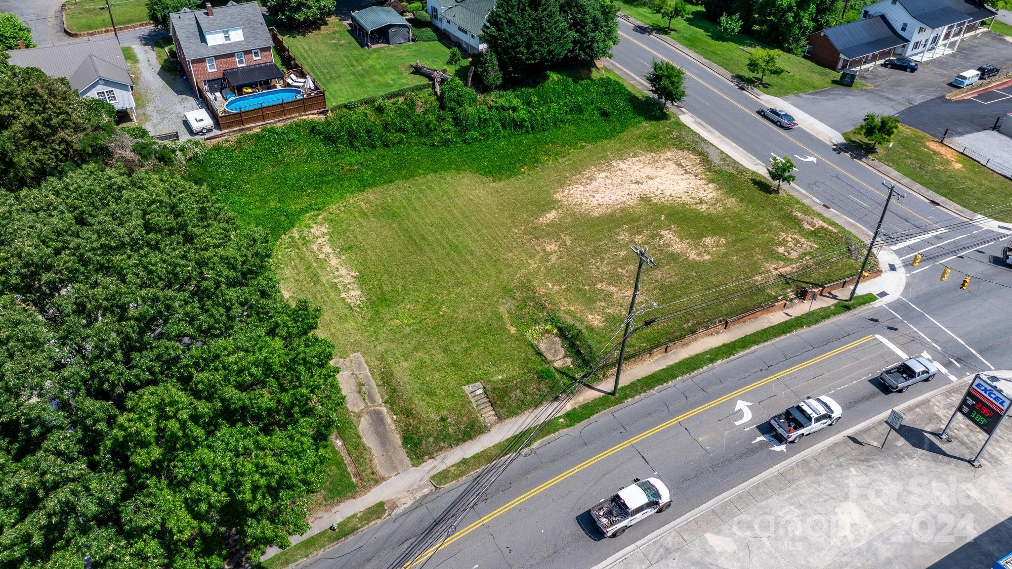 25 N Mcdowell Avenue Property Photo 10
