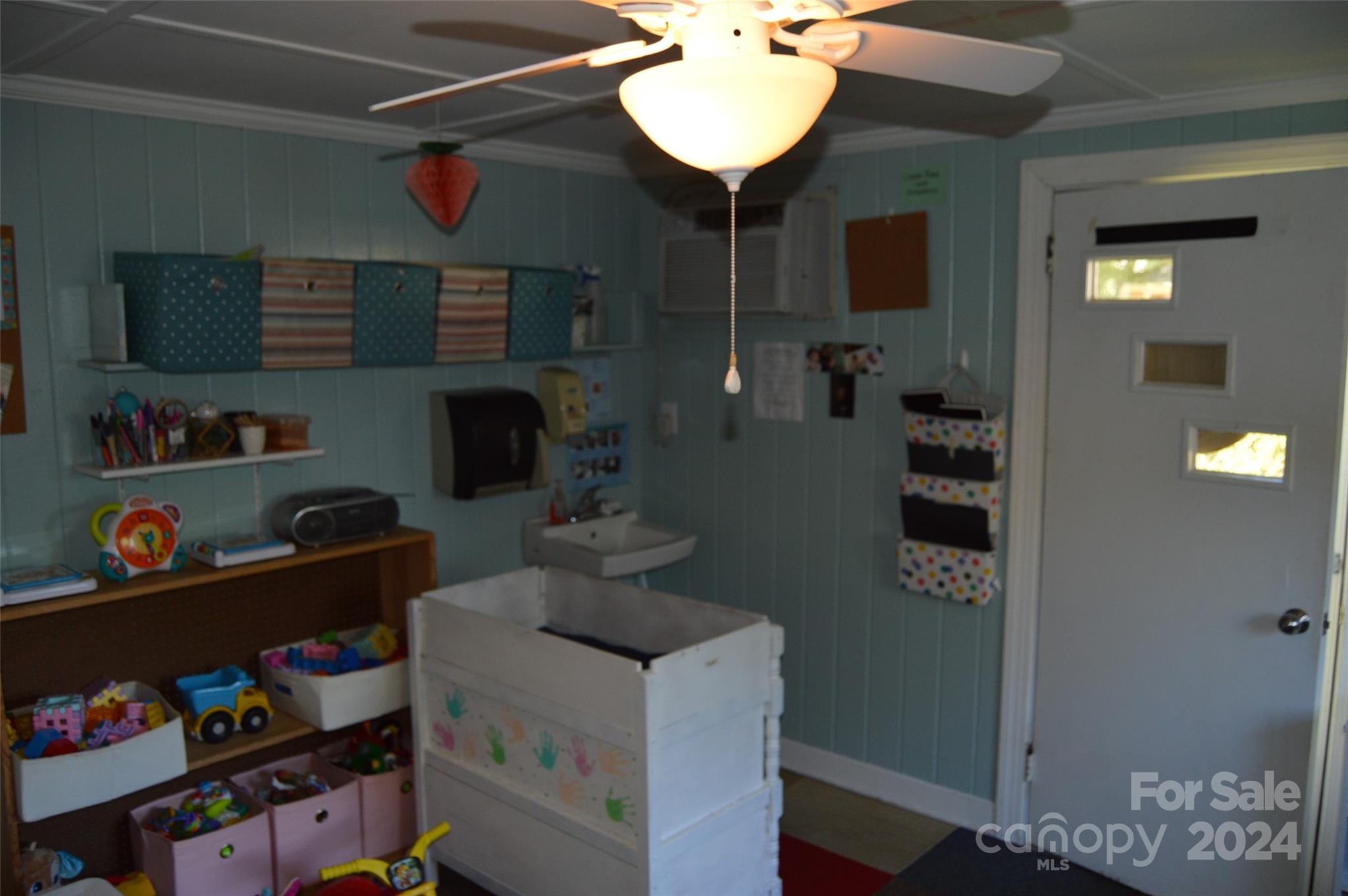 437 Hillcrest Road Property Photo 28