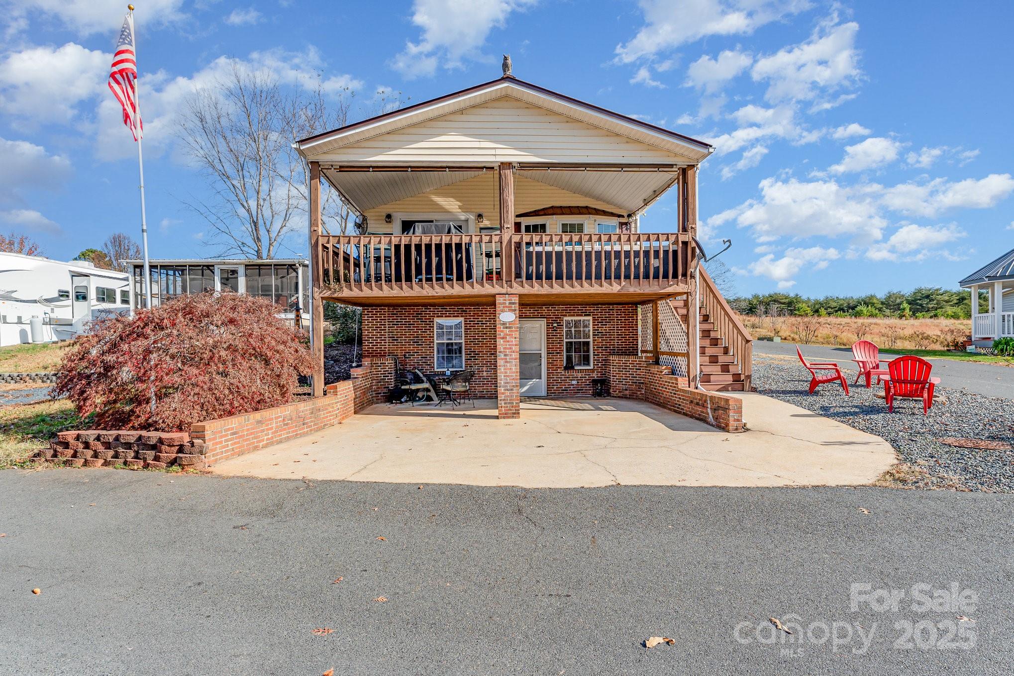 231 Badin View Road Property Photo 2