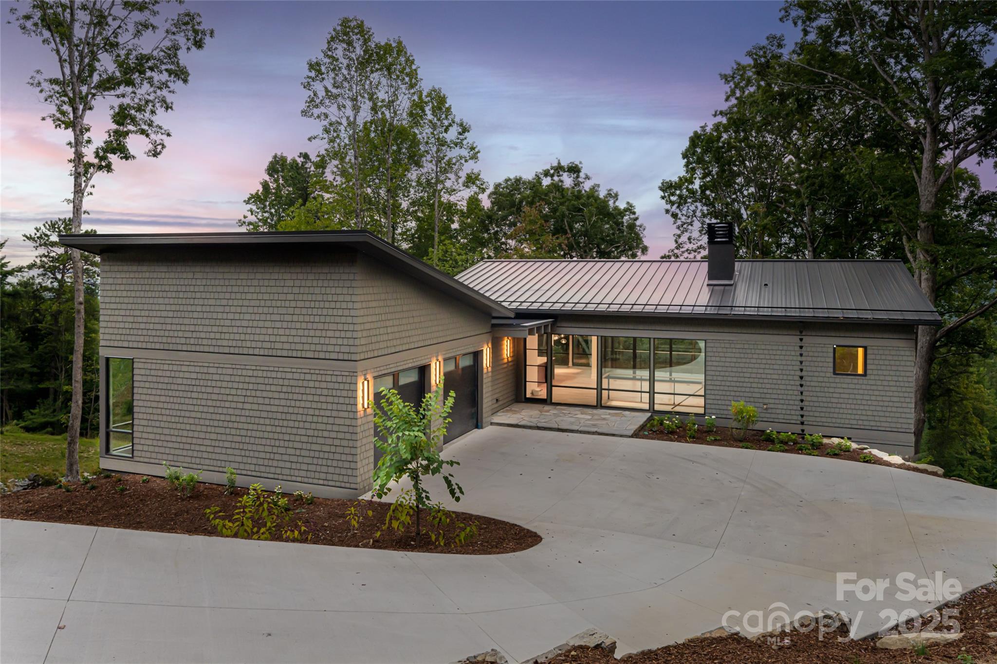 751 New Sprout Lane Property Photo 1