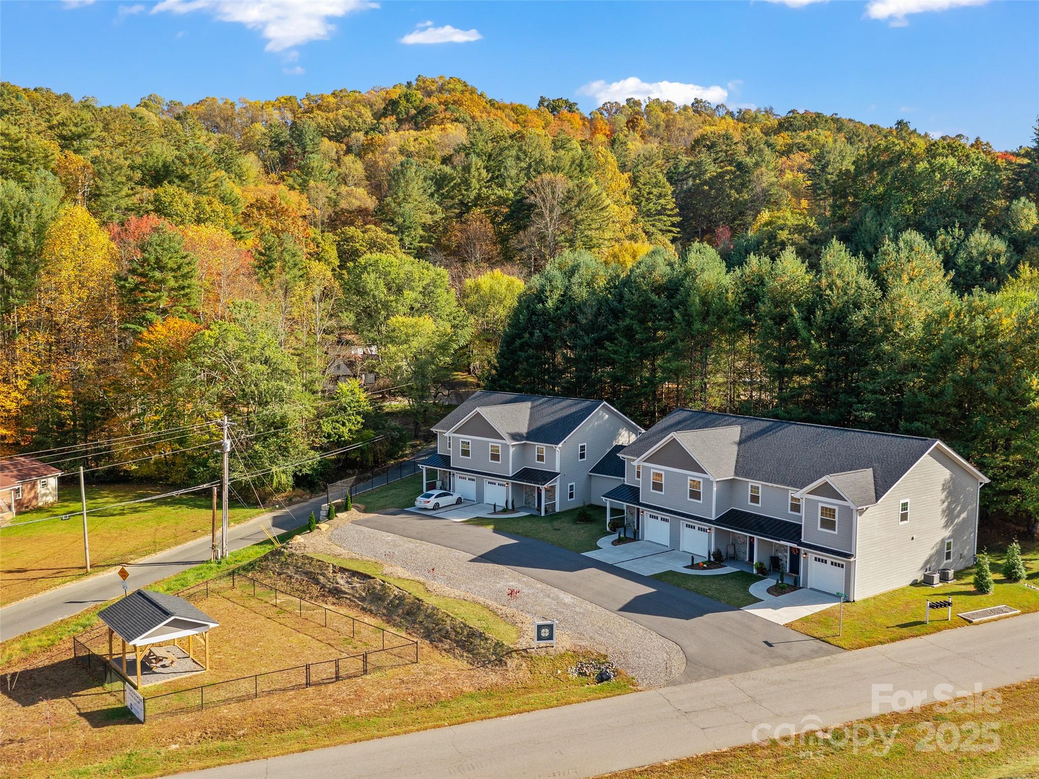 100 Red Twig Lane Unit 102 Property Photo 1