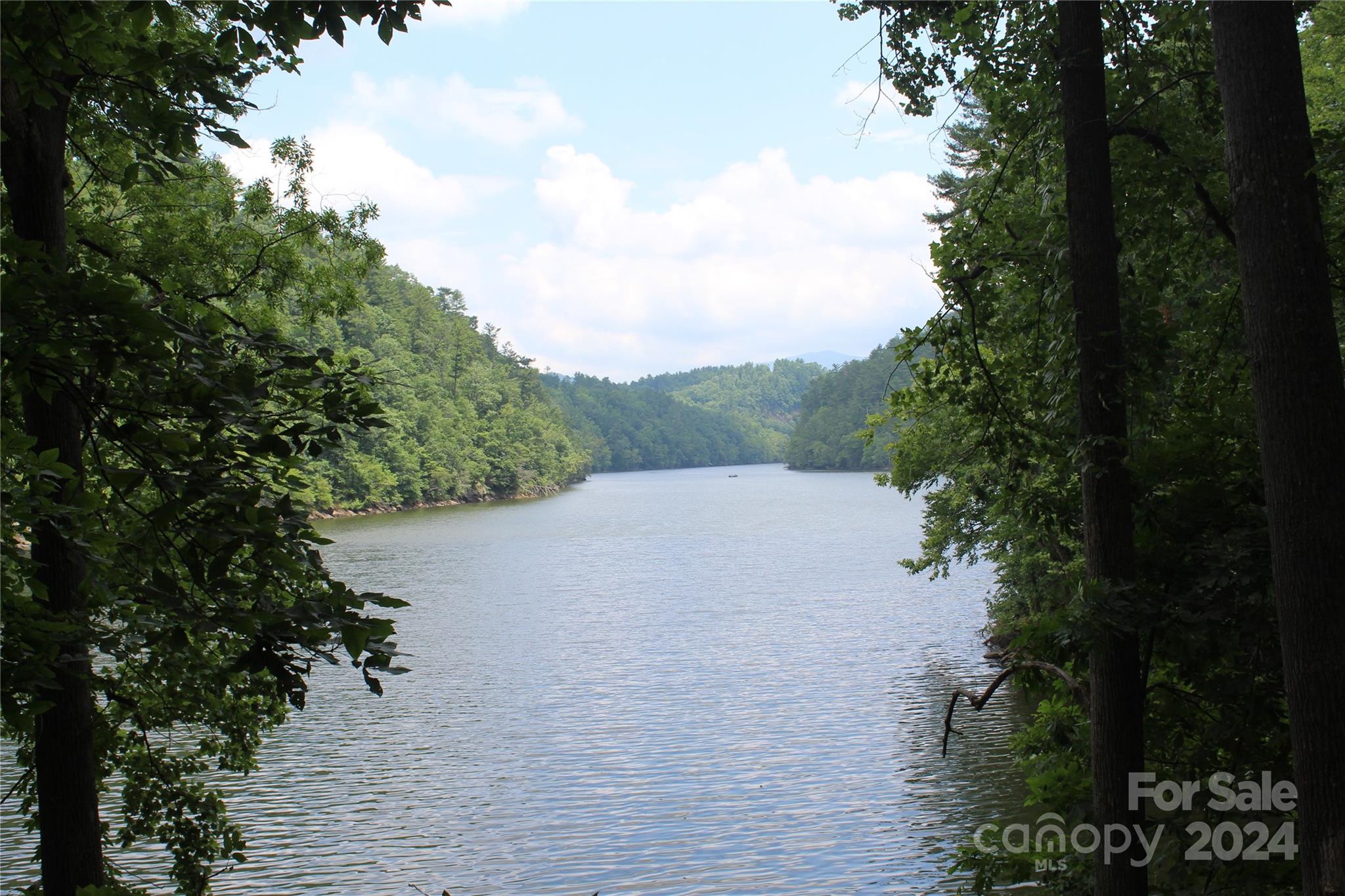 000 White Oak Road Property Photo 2