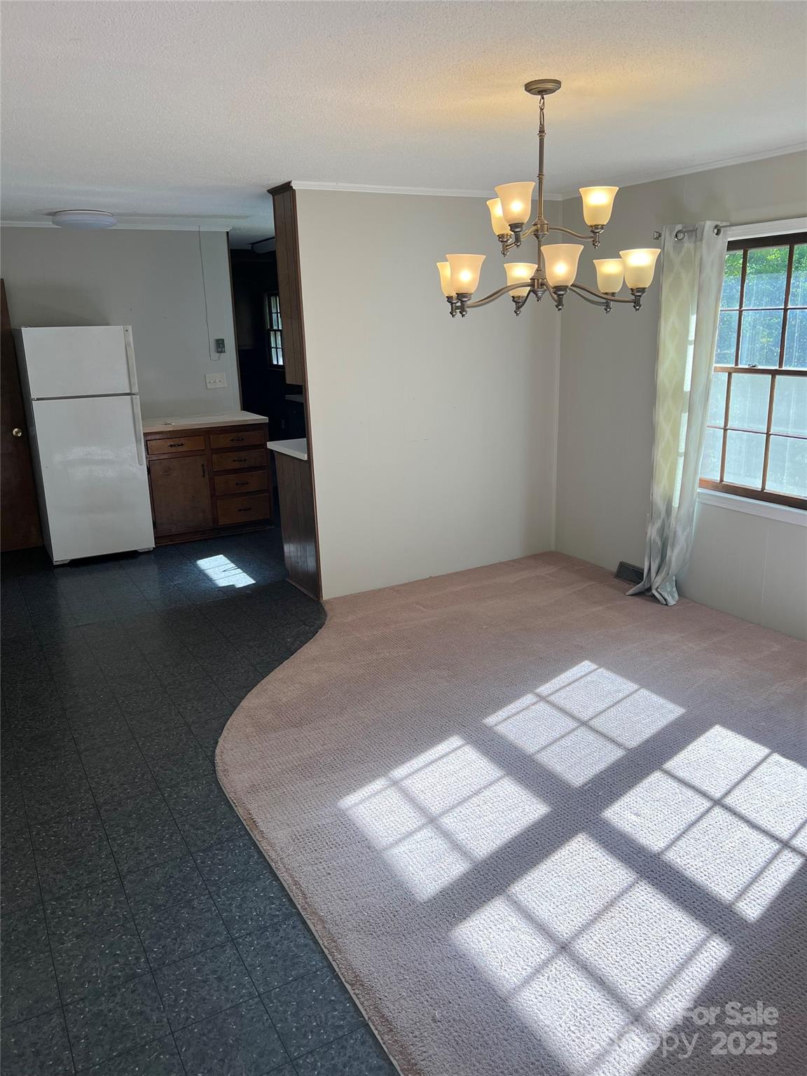 1111 S Skyland Drive Property Photo 15