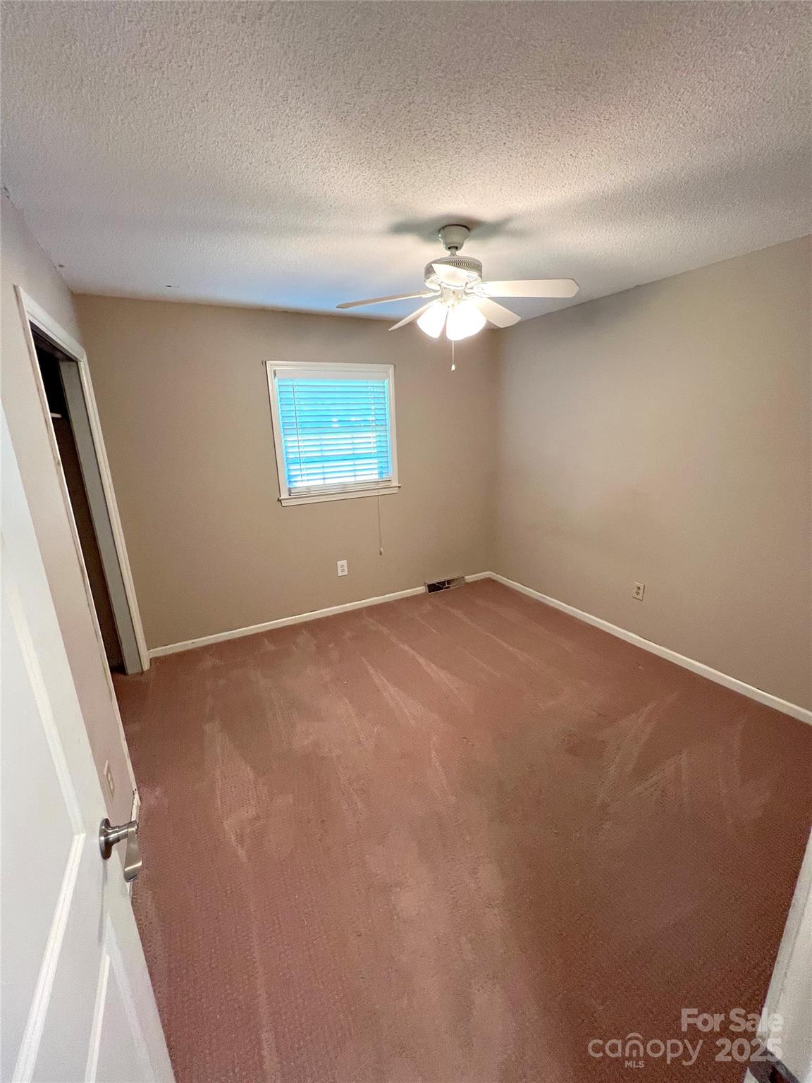 1111 S Skyland Drive Property Photo 19