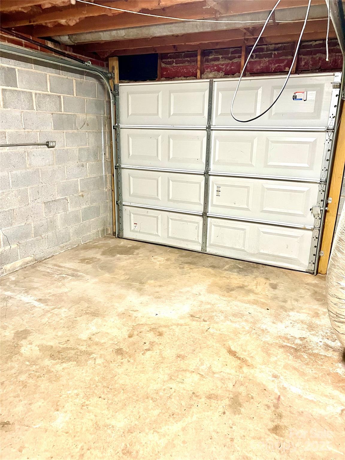 1111 S Skyland Drive Property Photo 40