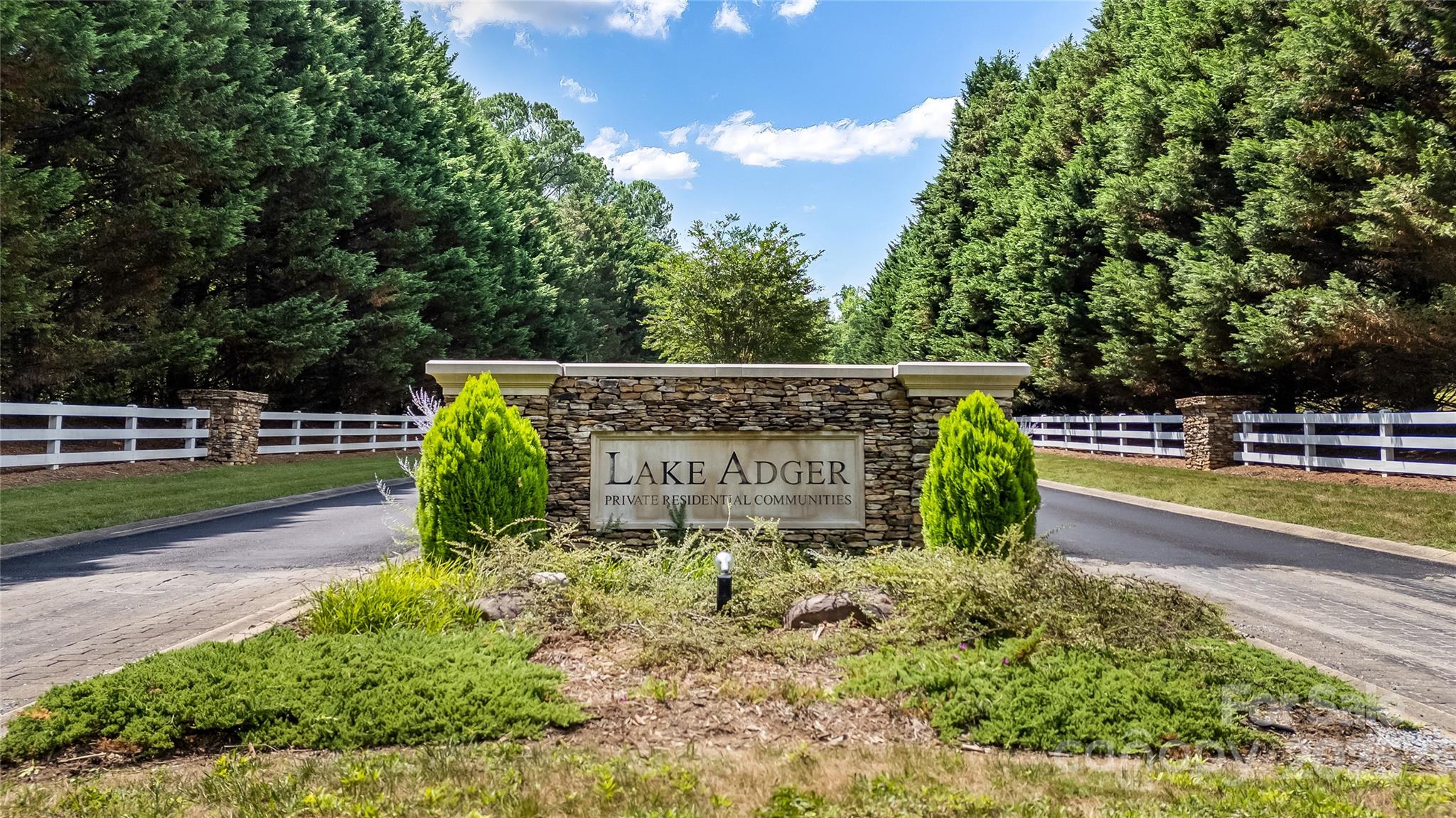 000 Lake Adger Parkway 22 Property Photo 3