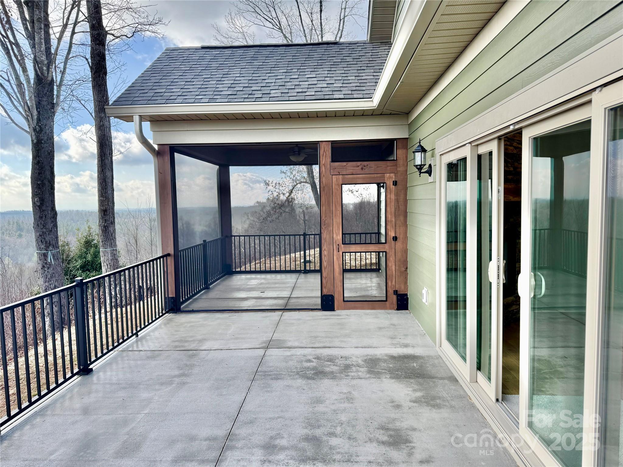 1387 River Club Ridge Property Photo 11