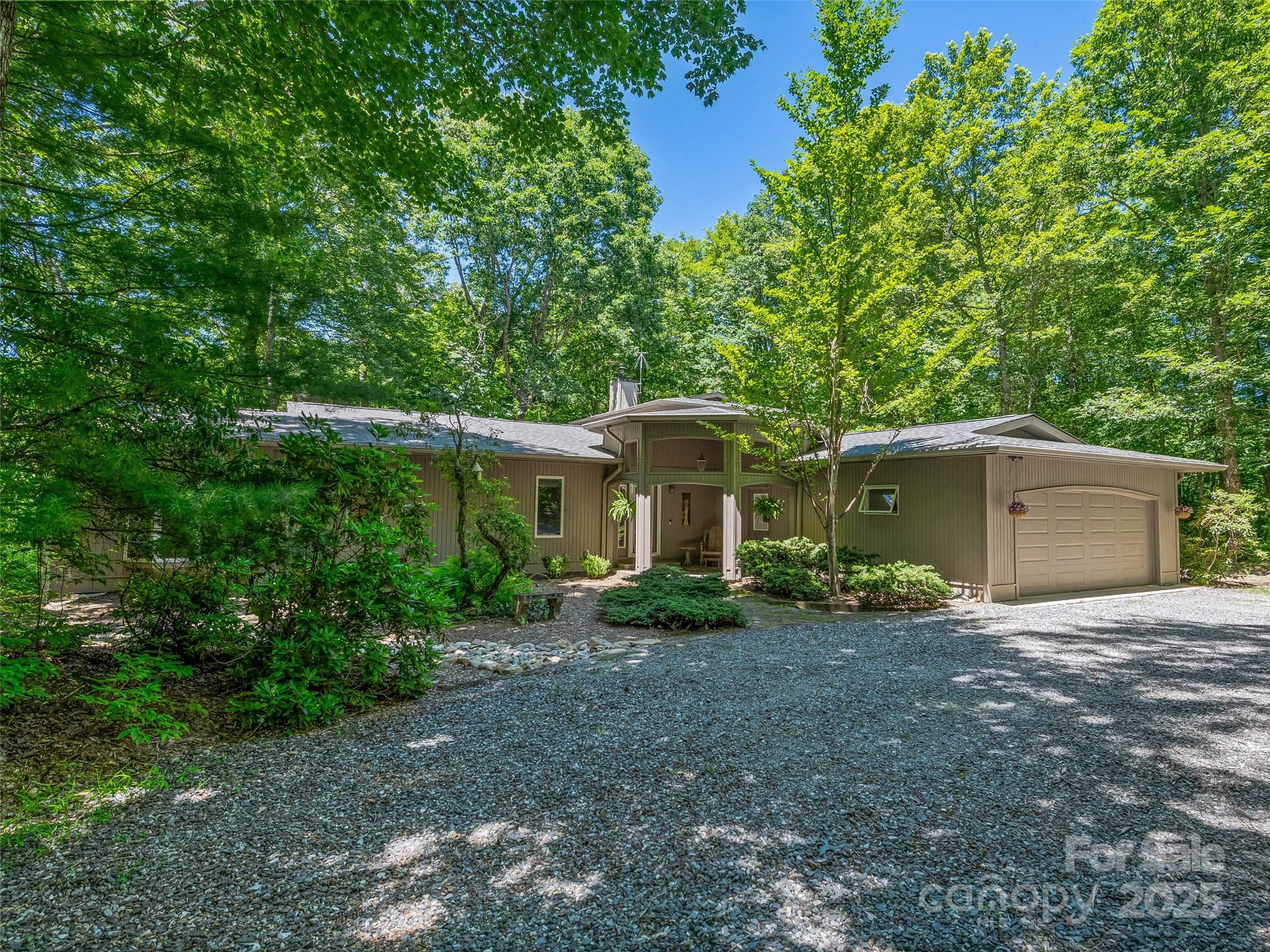 140 Grouse Lane Property Photo 1