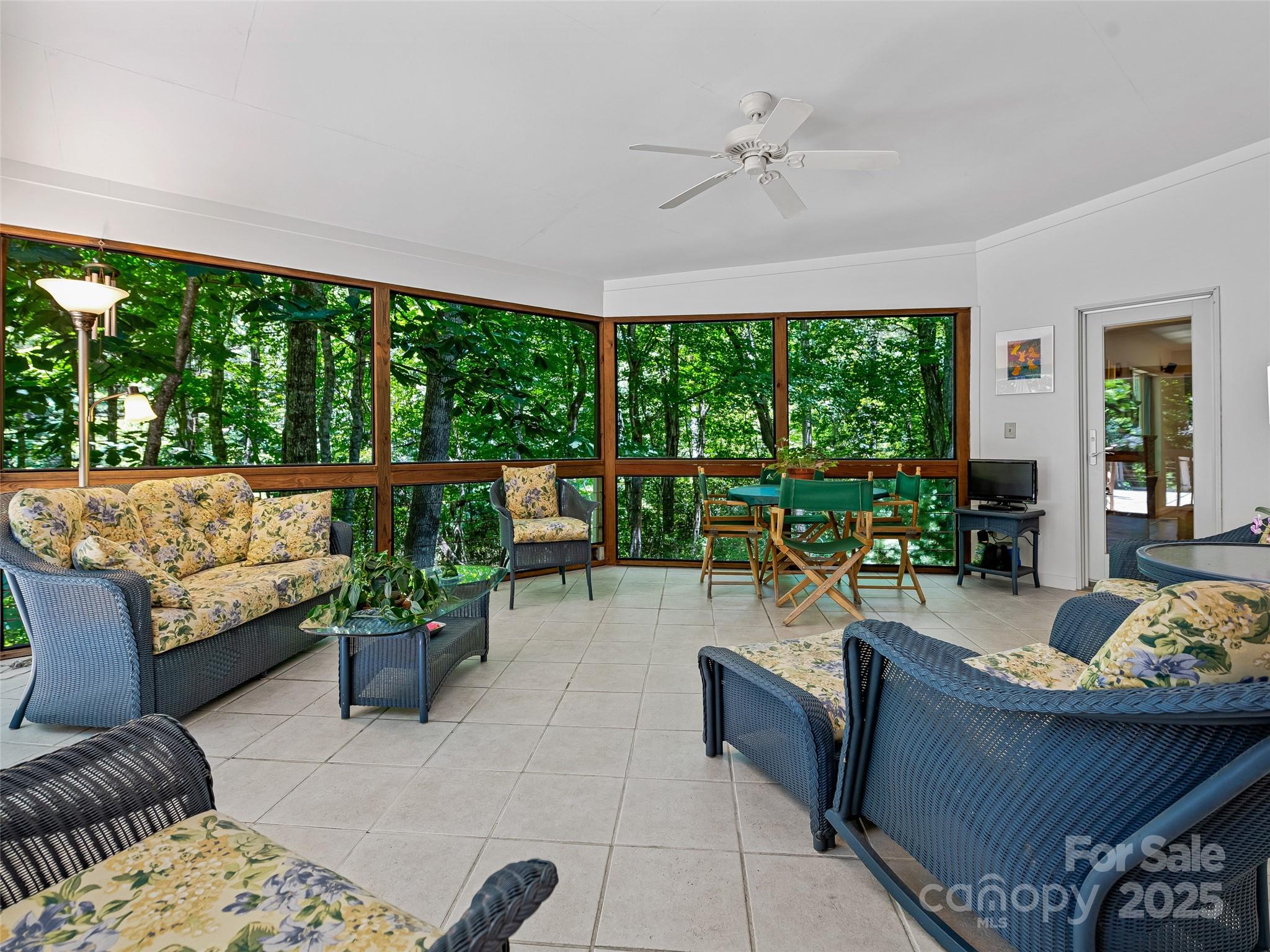 140 Grouse Lane Property Photo 12