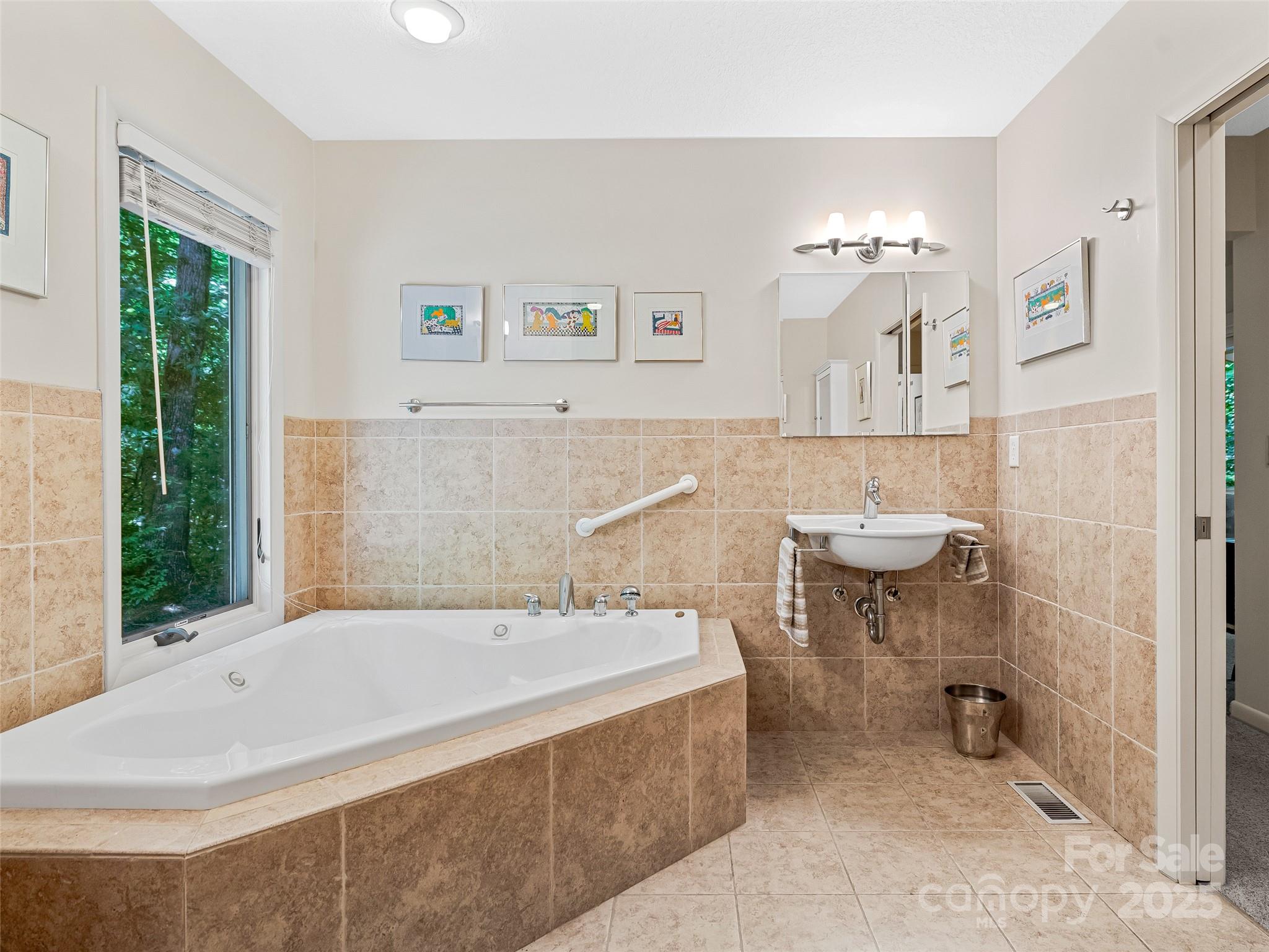 140 Grouse Lane Property Photo 25