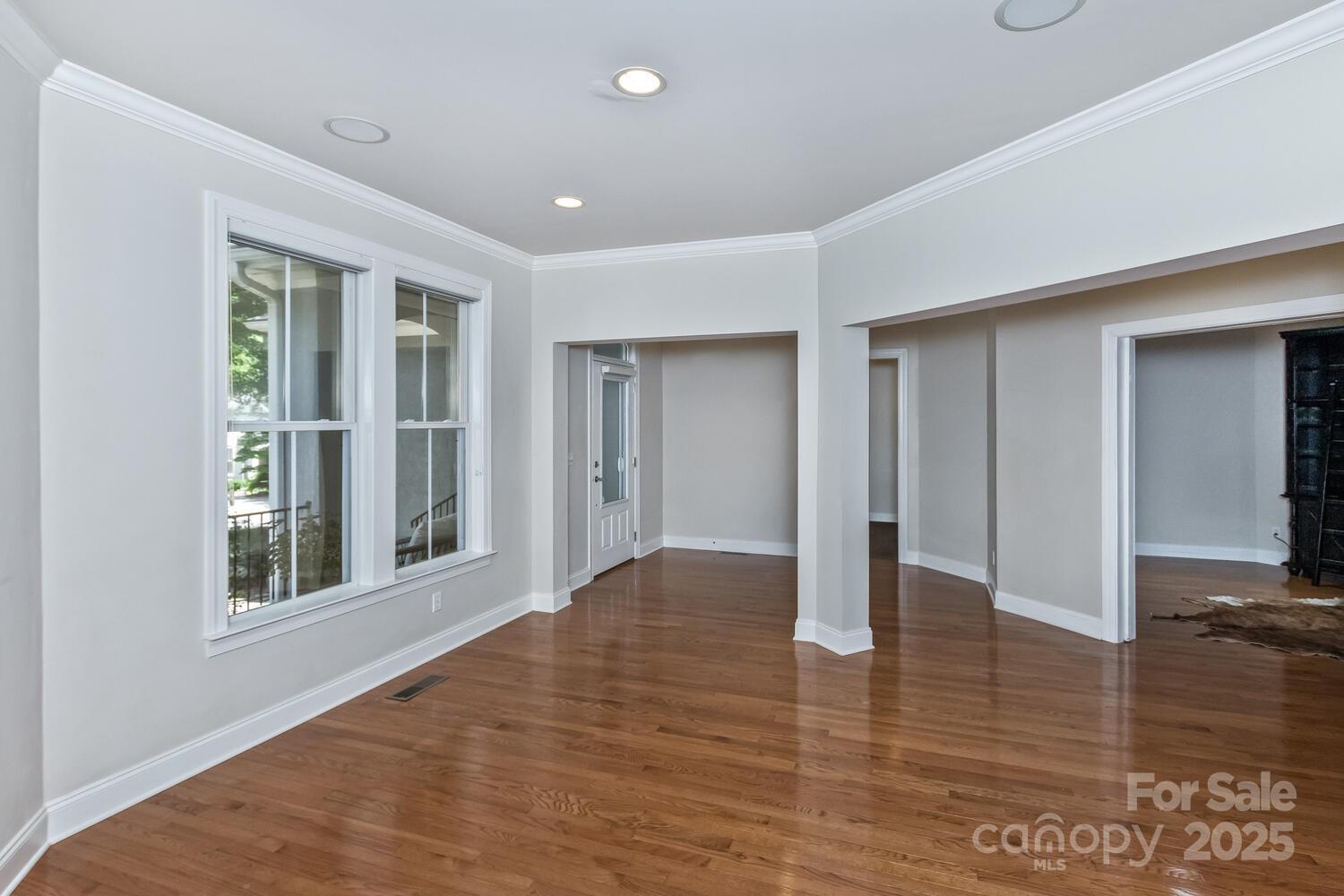 23 Kings Mill Court Property Photo 6