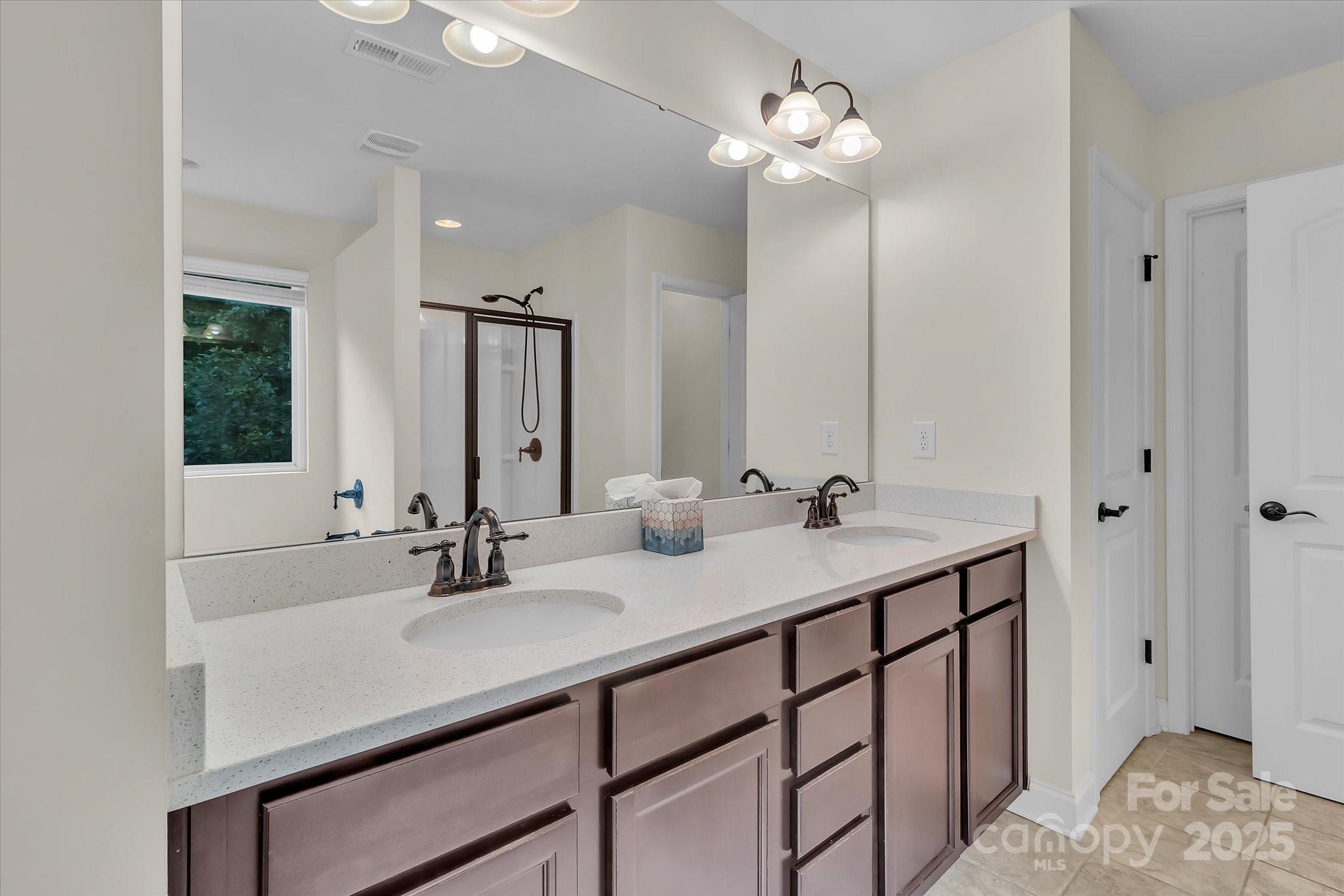 5267 Norway Lane Property Photo 27