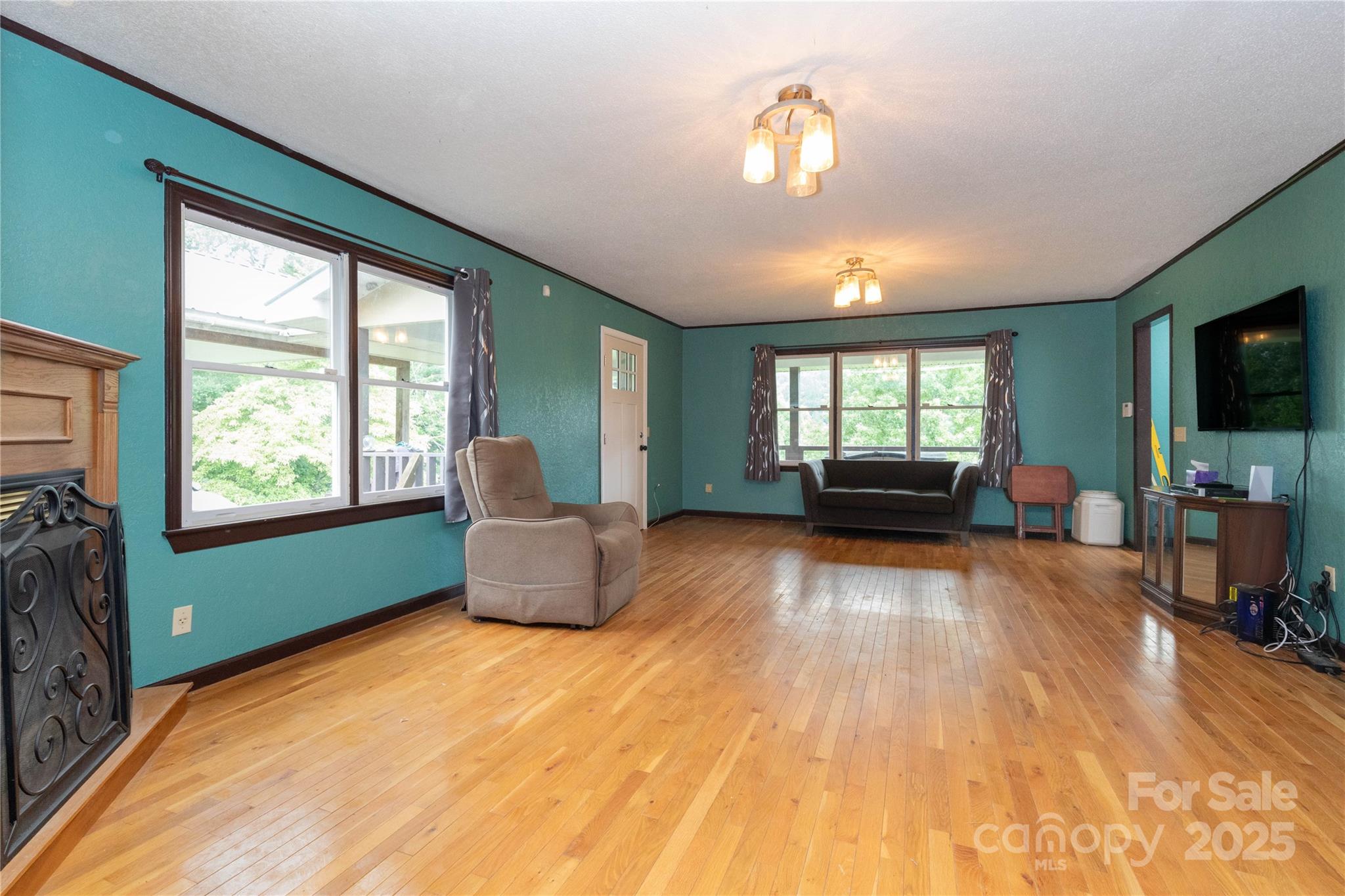 175 Williams Way Property Photo 7