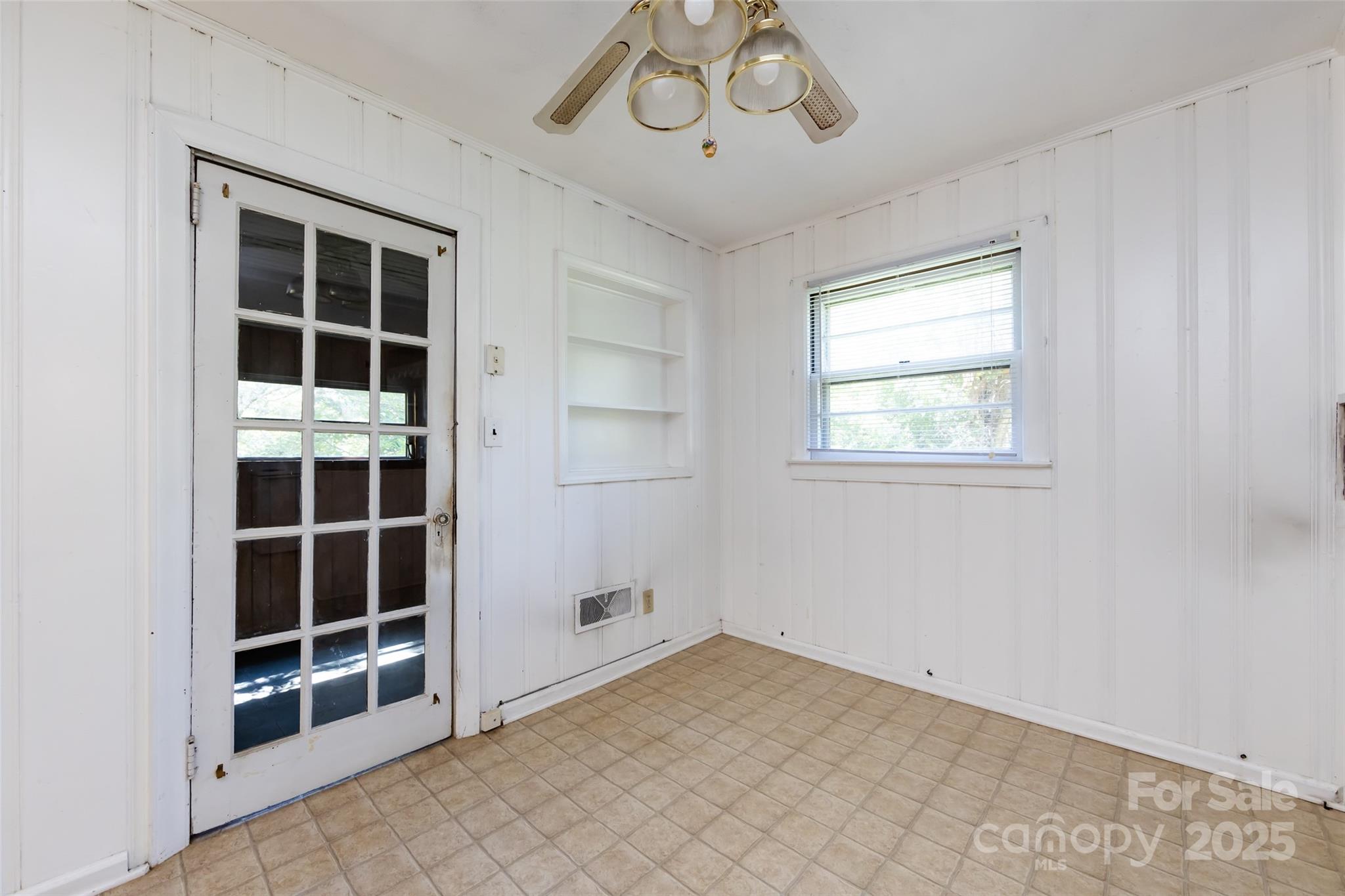 2001 Mcdonald Drive Property Photo 14