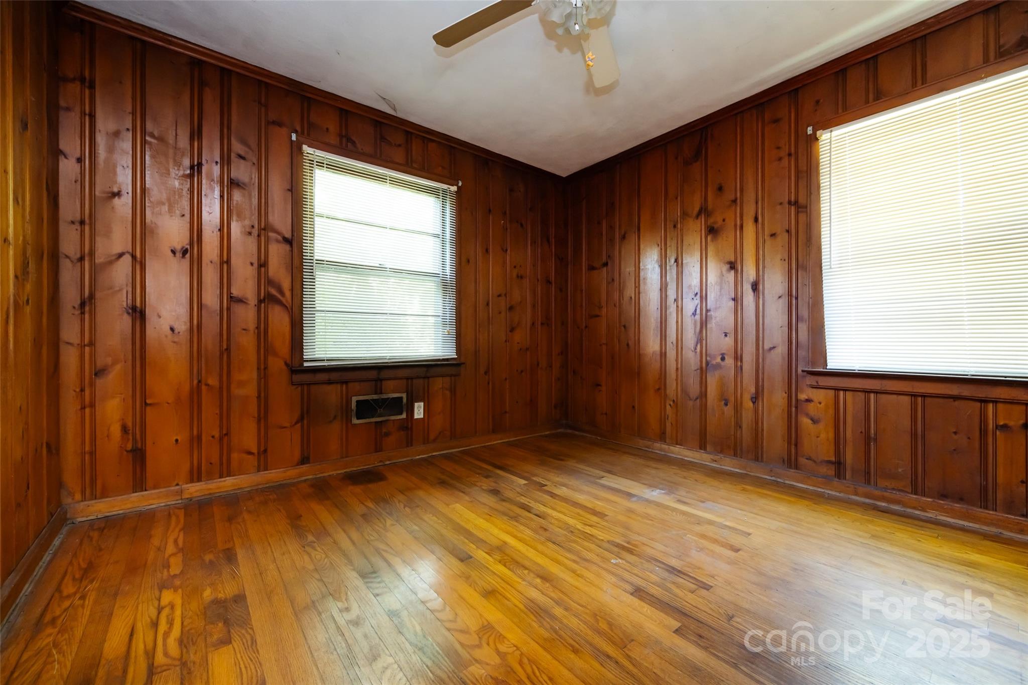 2001 Mcdonald Drive Property Photo 18
