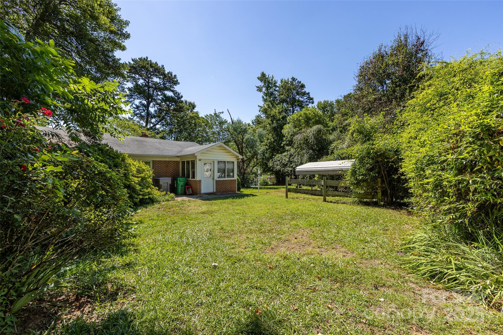 2001 Mcdonald Drive Property Photo 22
