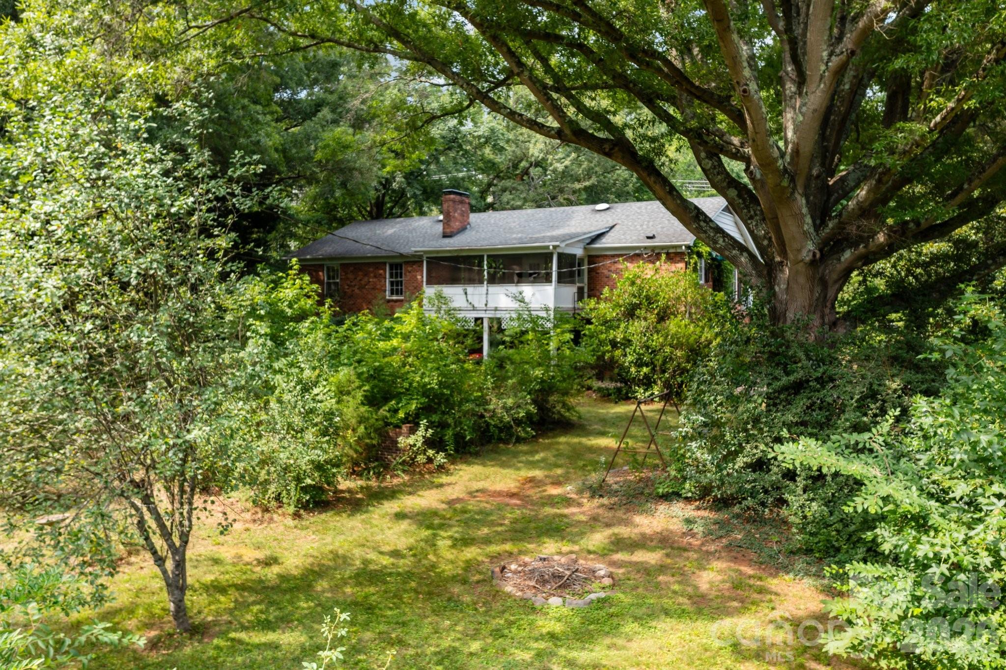 866 Concord Road Property Photo 17