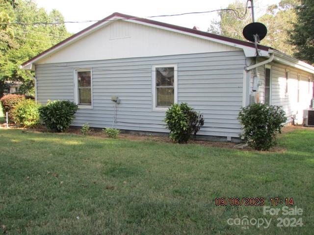 115 Sunrise Circle Property Photo 3