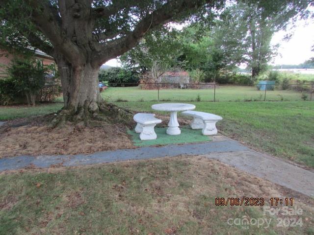 115 Sunrise Circle Property Photo 17