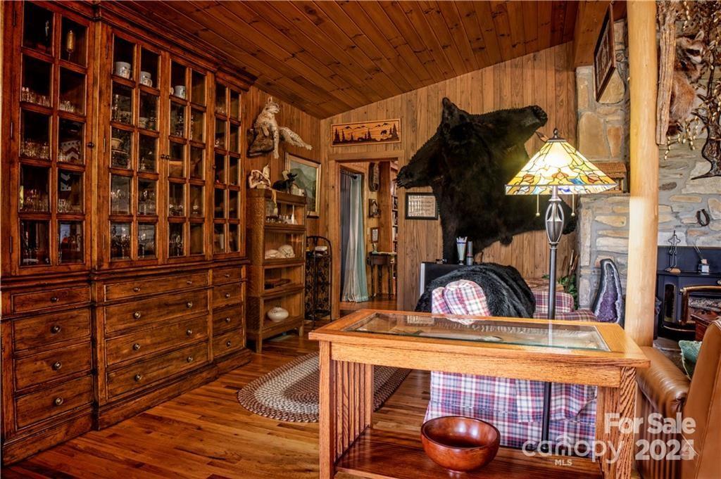 2736 White Oak Flats Road Property Photo 17