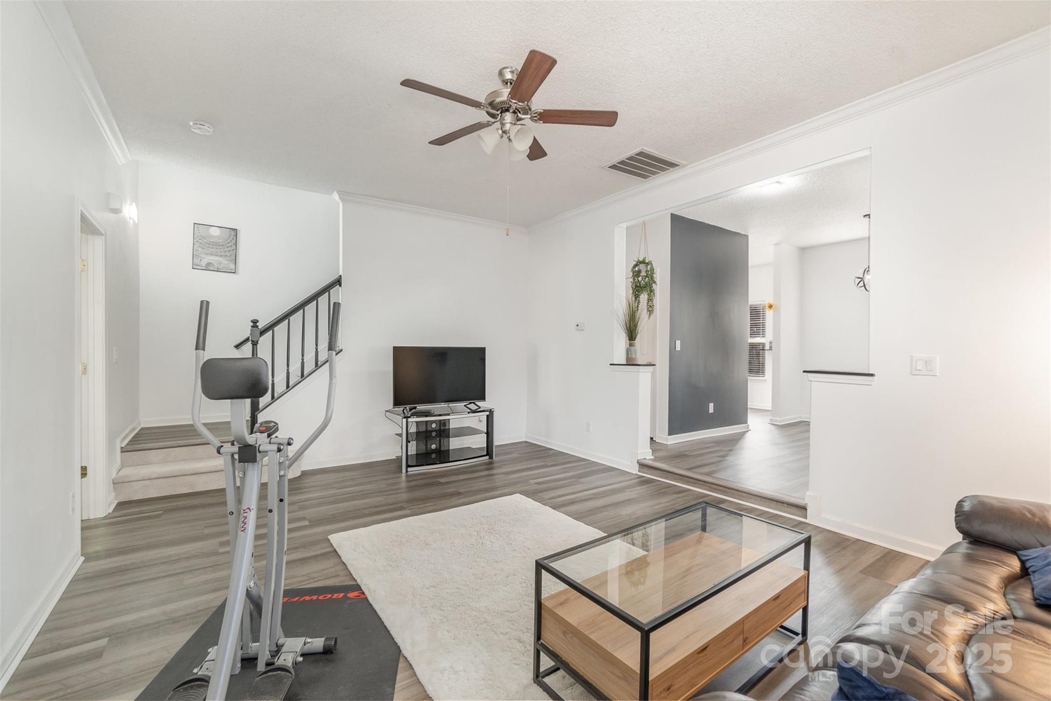 12229 Savannah Garden Drive Property Photo 6