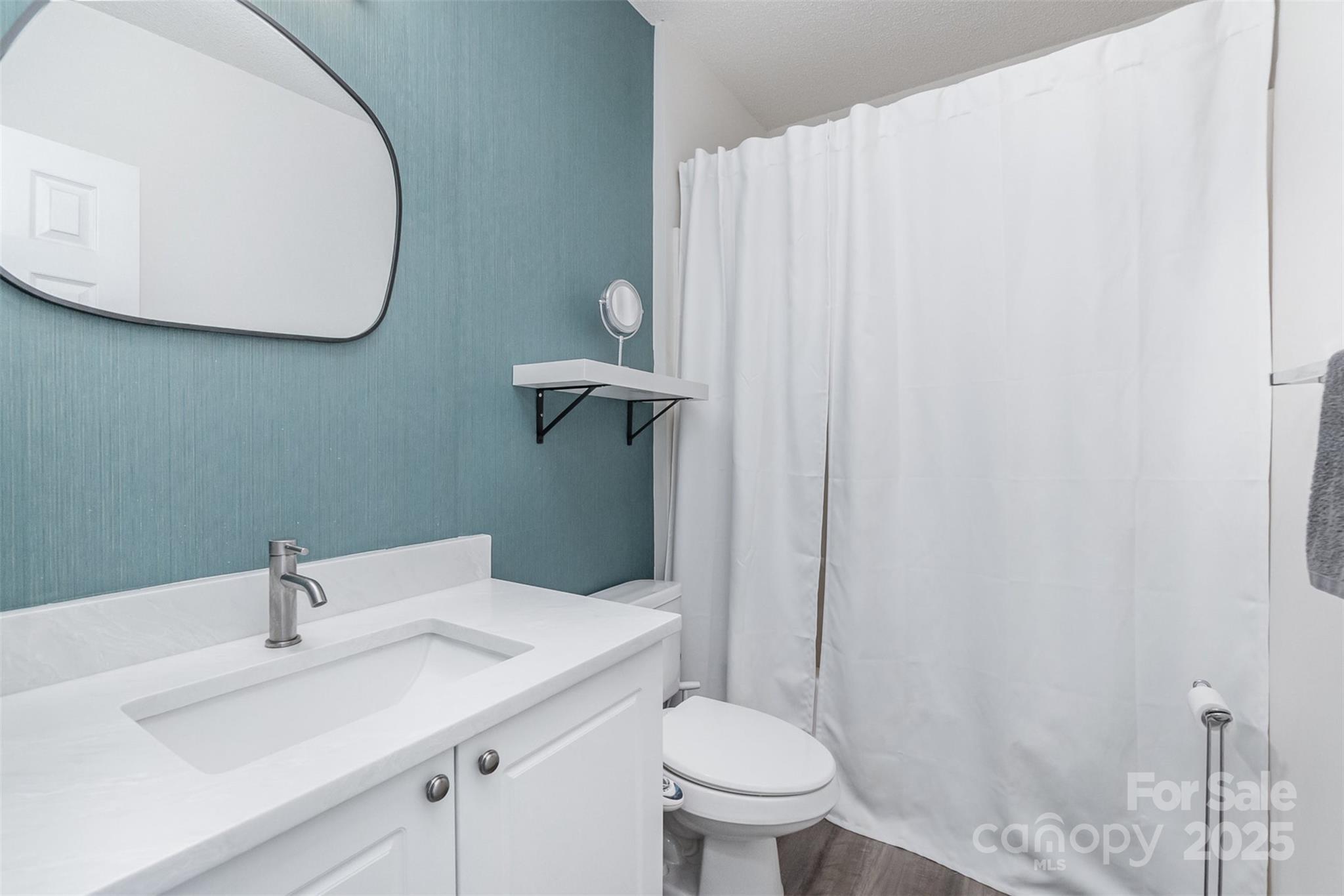 12229 Savannah Garden Drive Property Photo 15