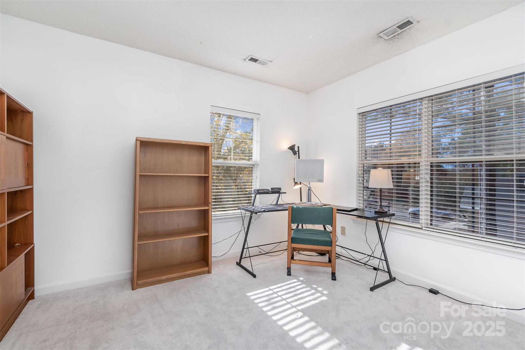 12229 Savannah Garden Drive Property Photo 17