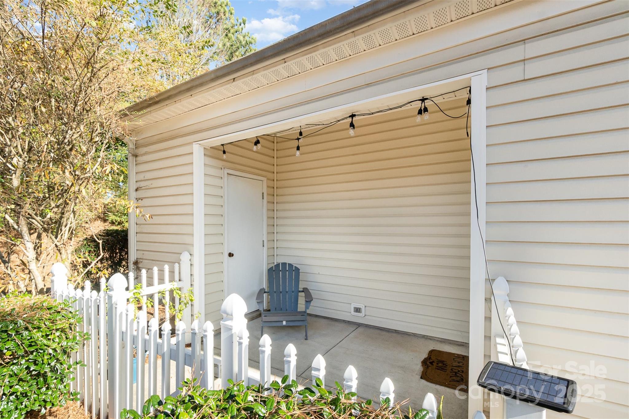 12229 Savannah Garden Drive Property Photo 19
