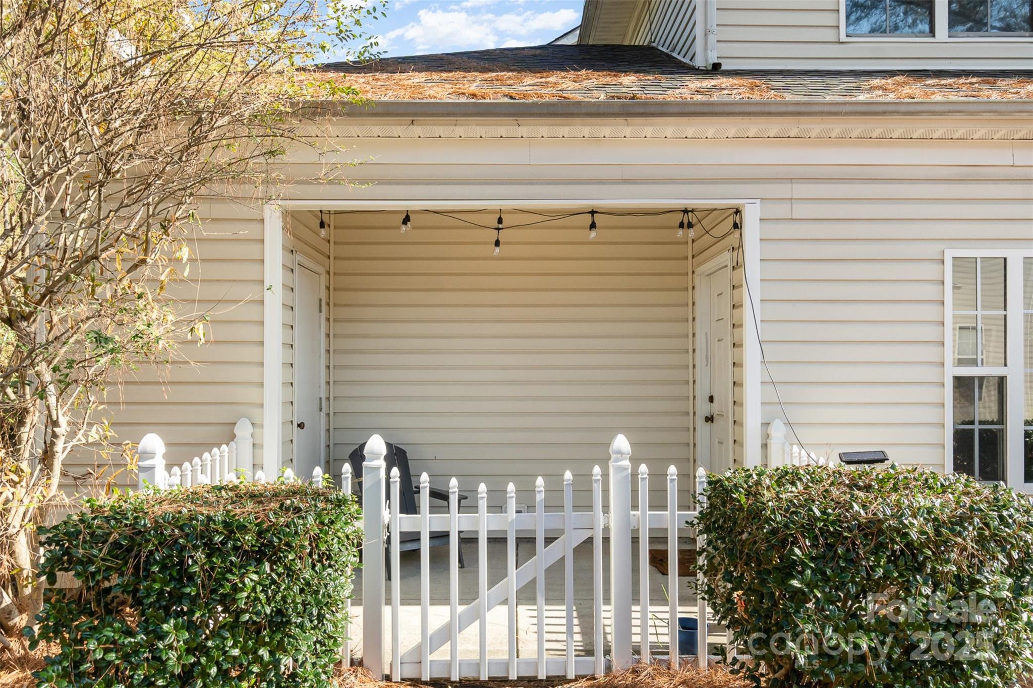 12229 Savannah Garden Drive Property Photo 21