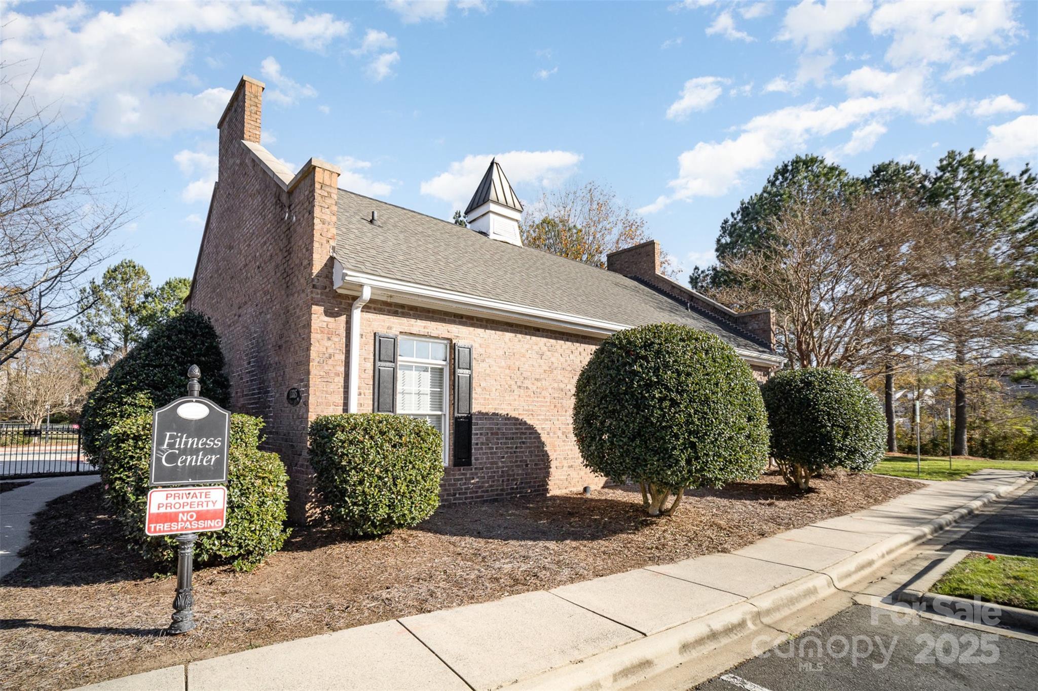 12229 Savannah Garden Drive Property Photo 23