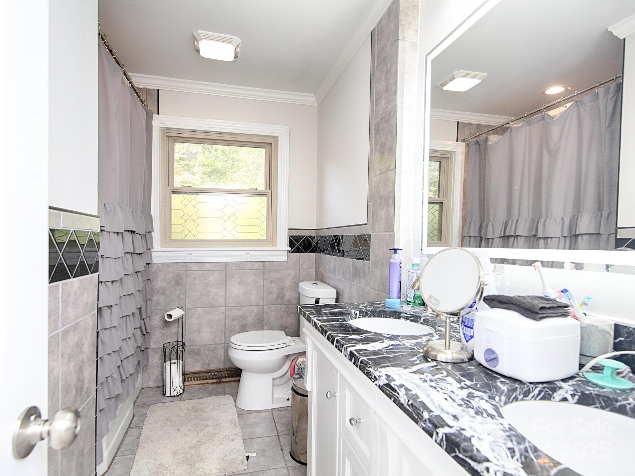 3119 Hickory Highway Property Photo 14