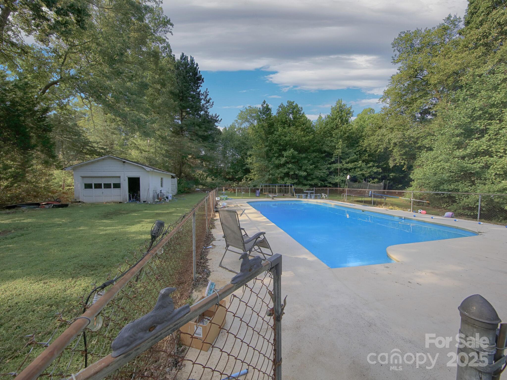 3119 Hickory Highway Property Photo 24