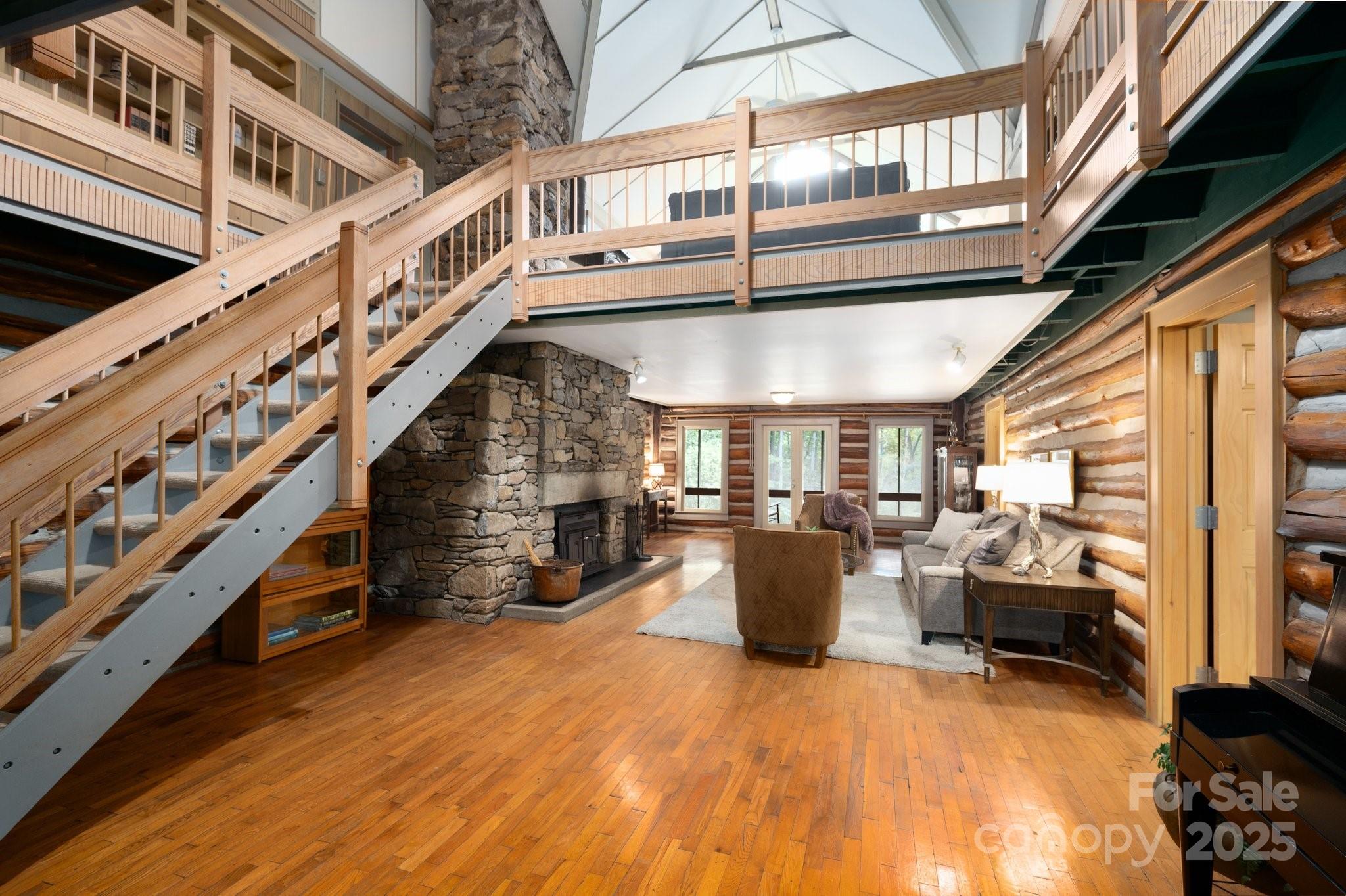 552 Avery Creek Property Photo 12