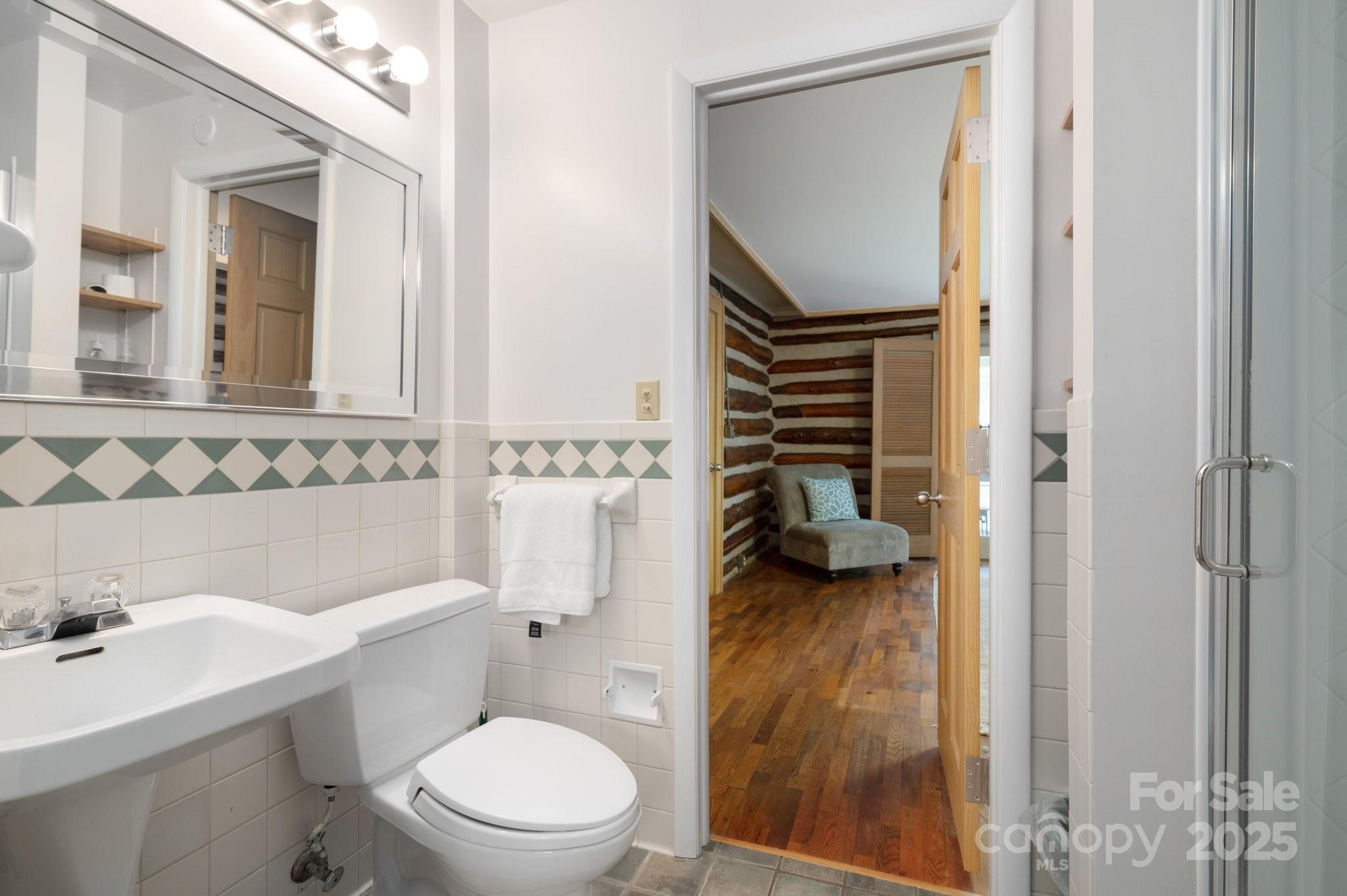 552 Avery Creek Property Photo 23