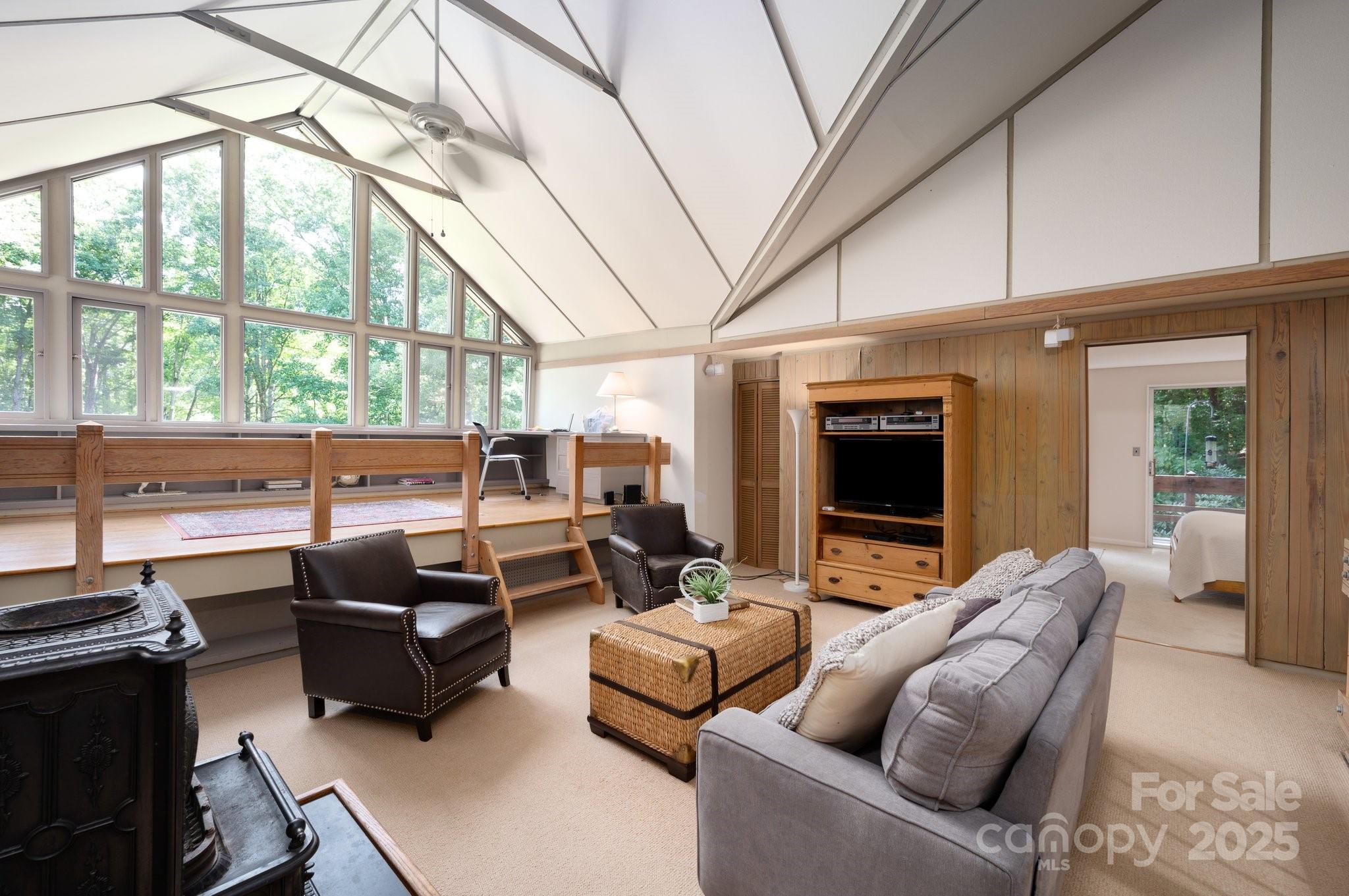 552 Avery Creek Property Photo 26