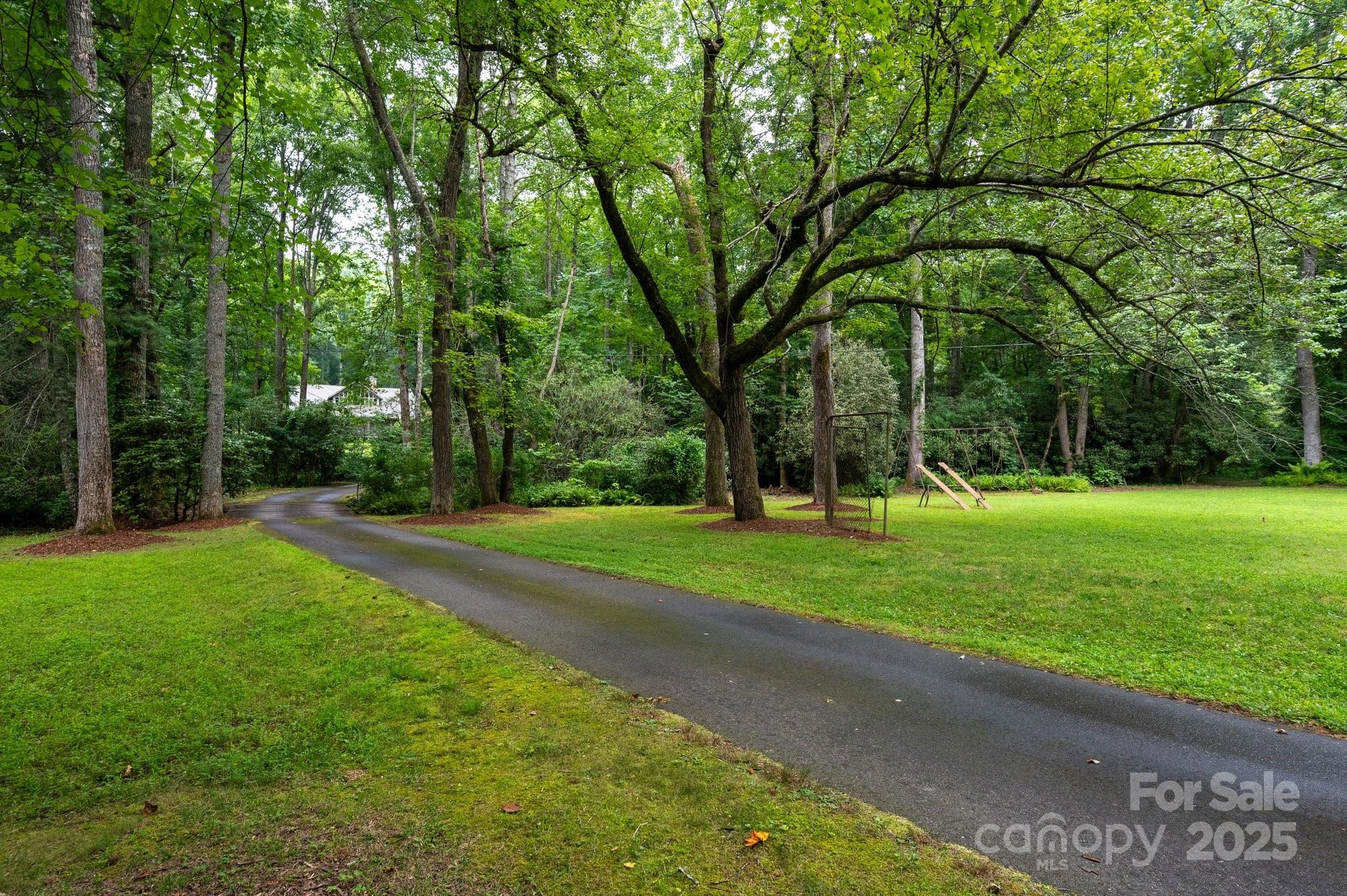 552 Avery Creek Property Photo 45