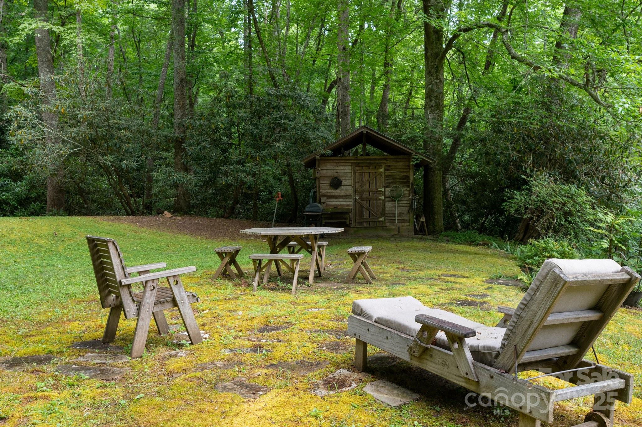 552 Avery Creek Property Photo 46