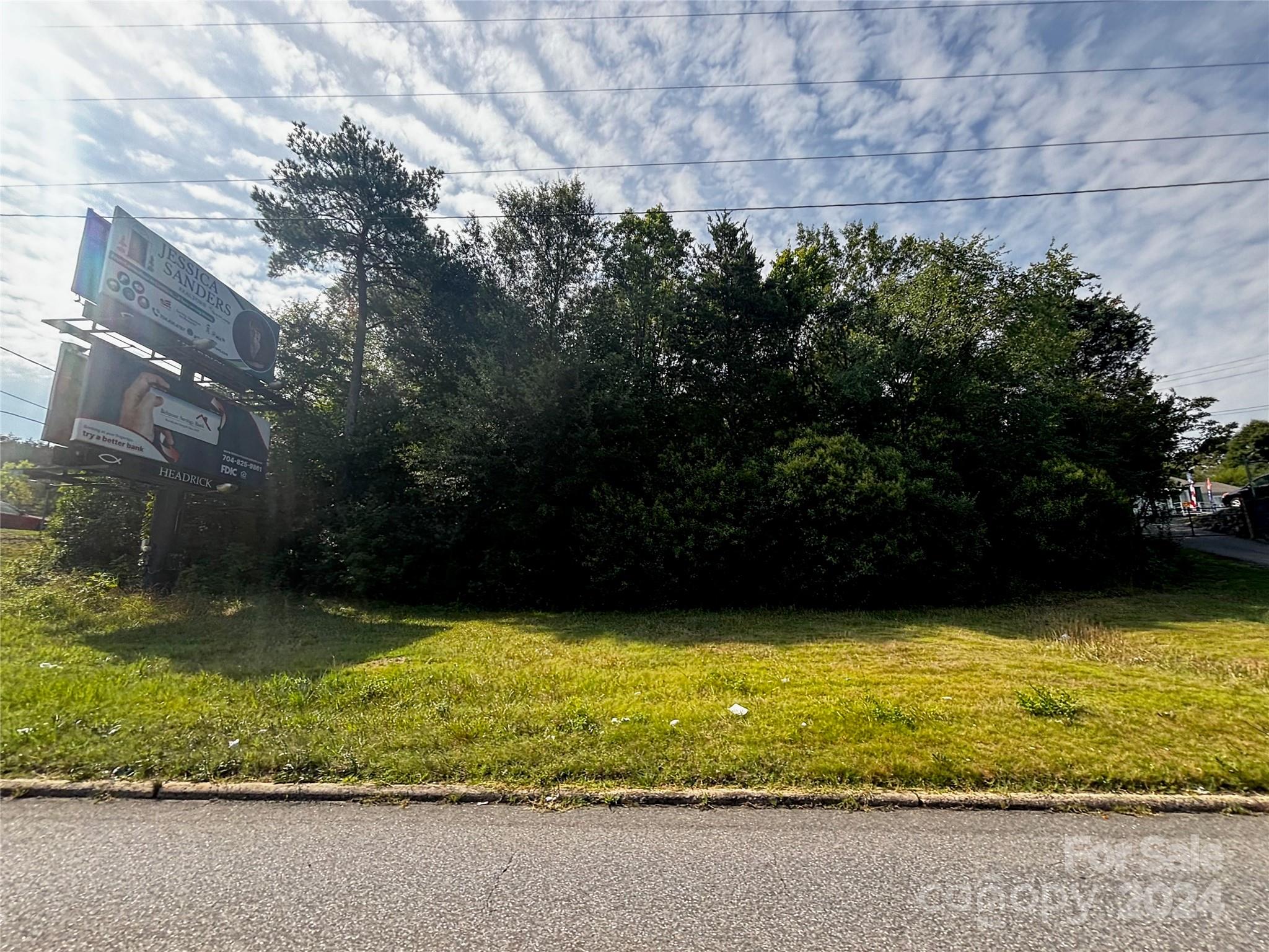 6022 Wilkinson Boulevard Property Photo 3
