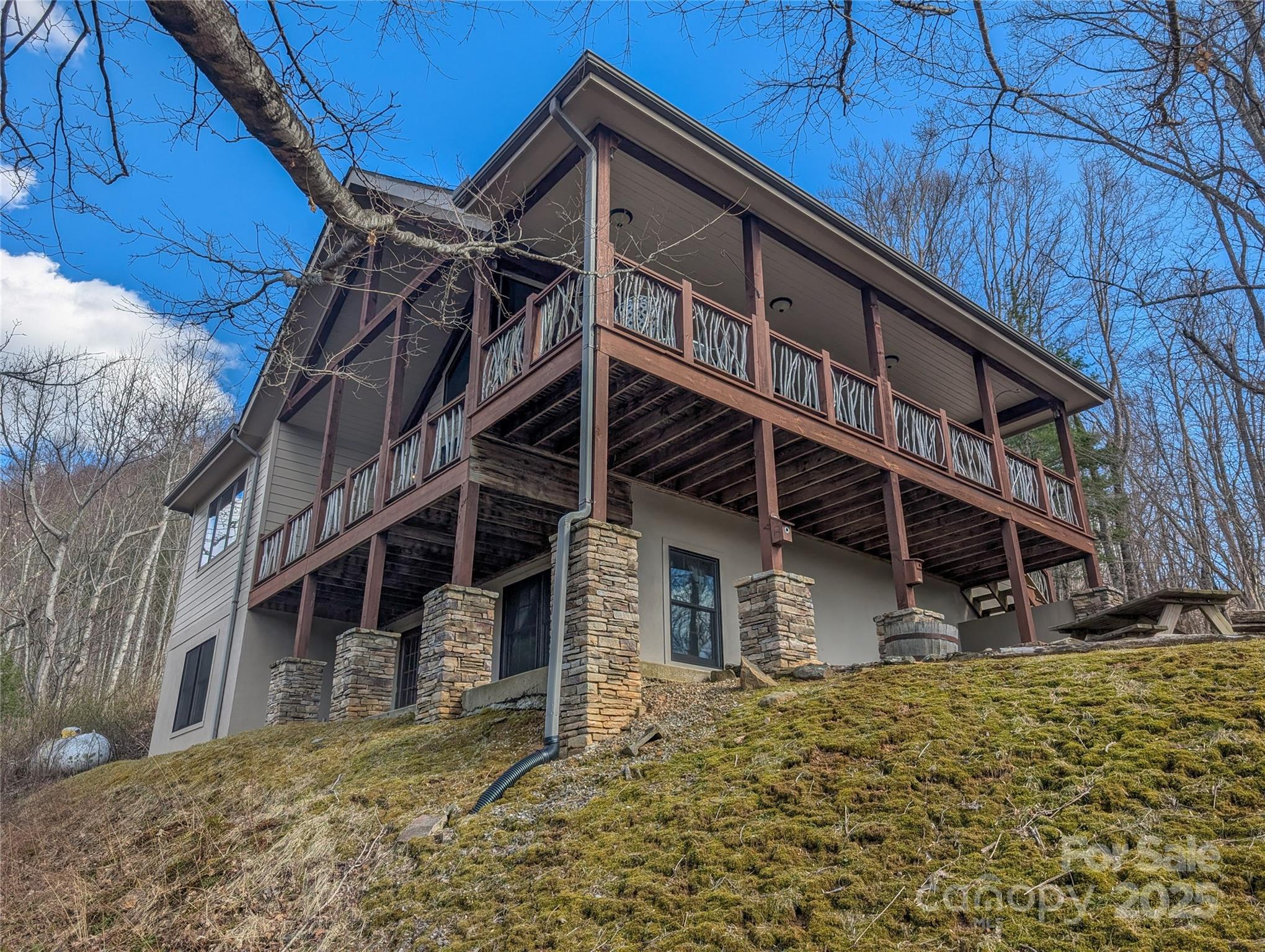 72 Pilgrims Lane Property Photo 3